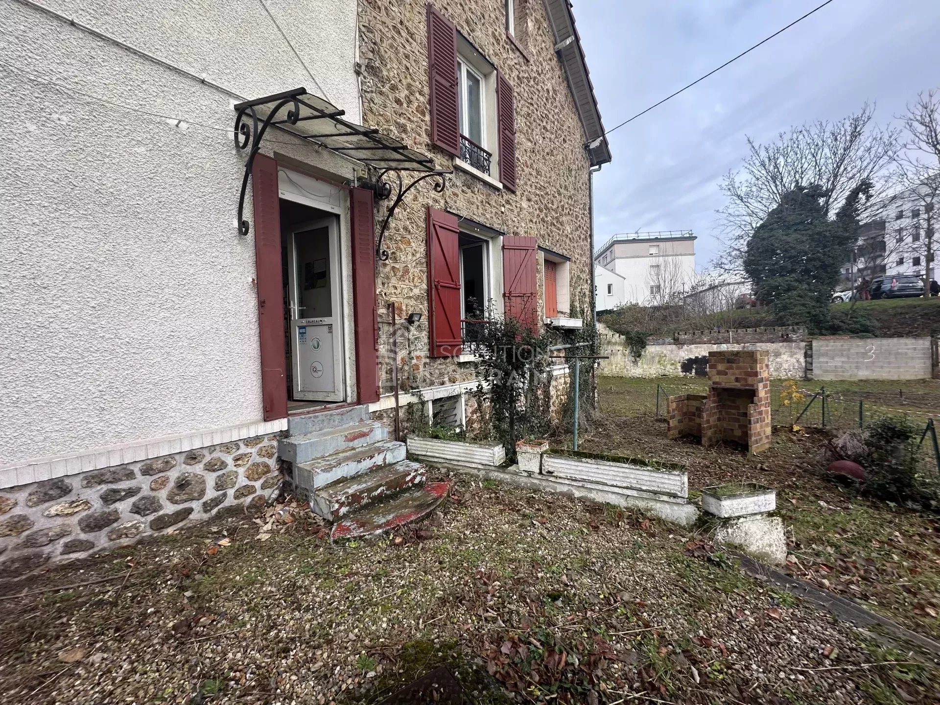 Agence immobilière de Solutions Terrains