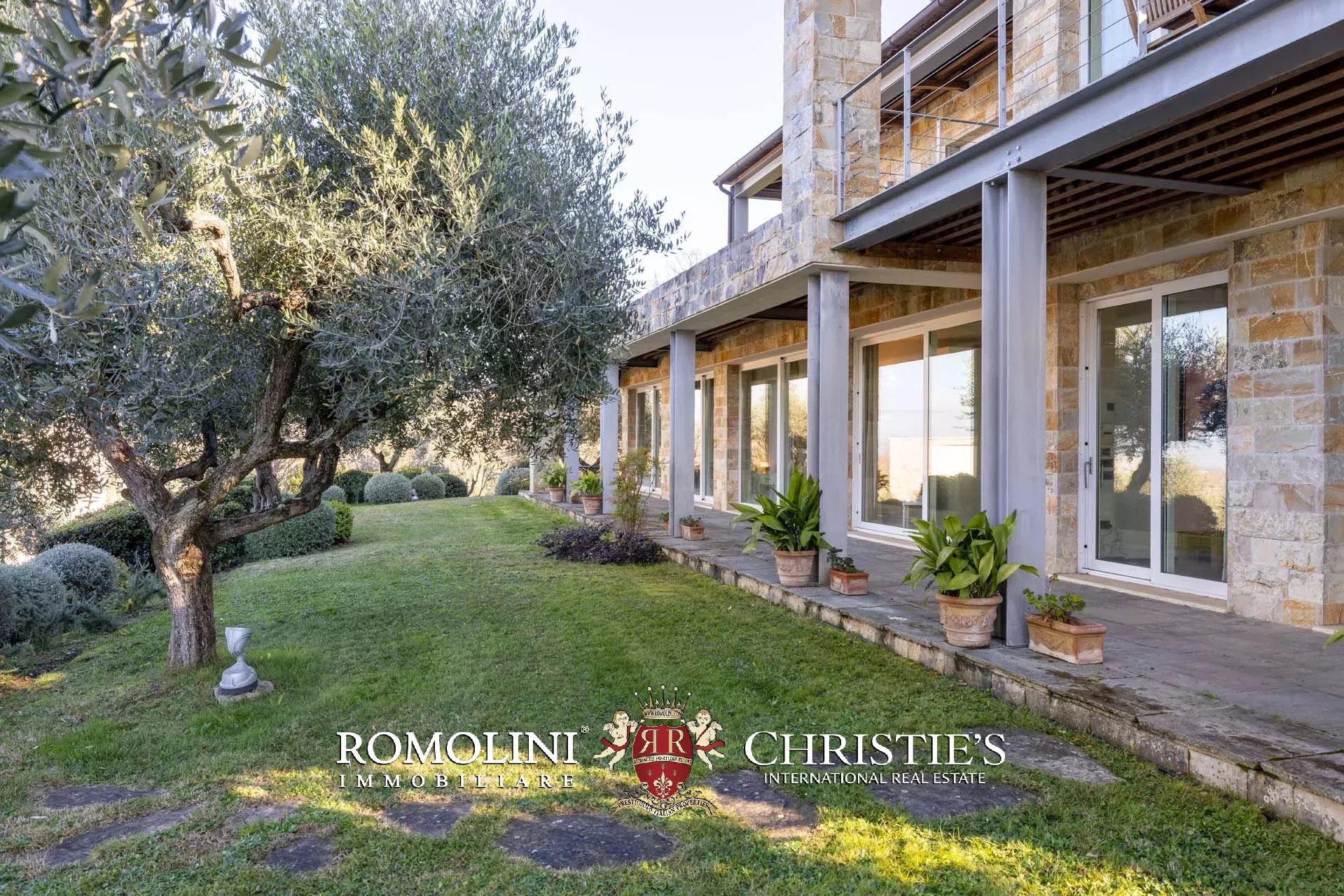 4 Bedroom Villa/Townhouse's Image 59