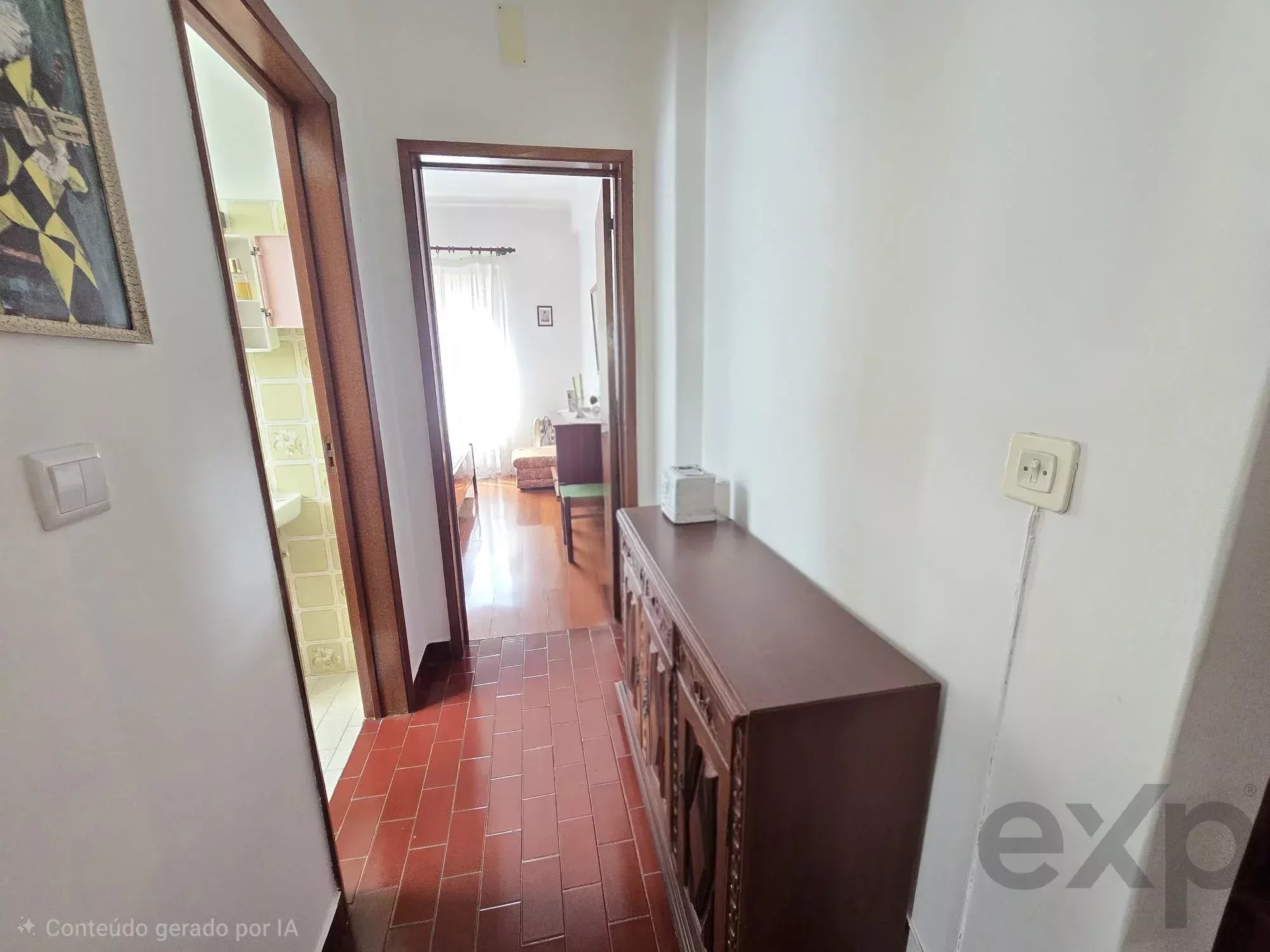 T3 with the possibility of duplex and basement with huge potential – high ground floor, very bright 86904997 image 6