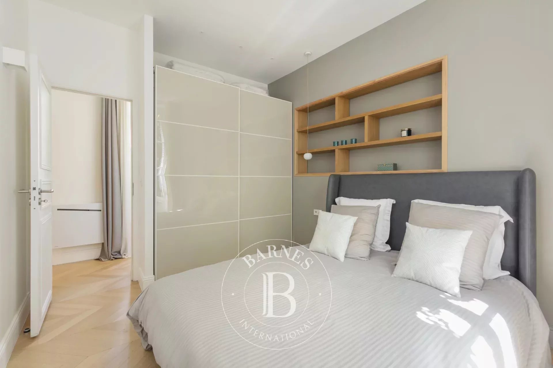 Daire Paris 8ème - picture 9