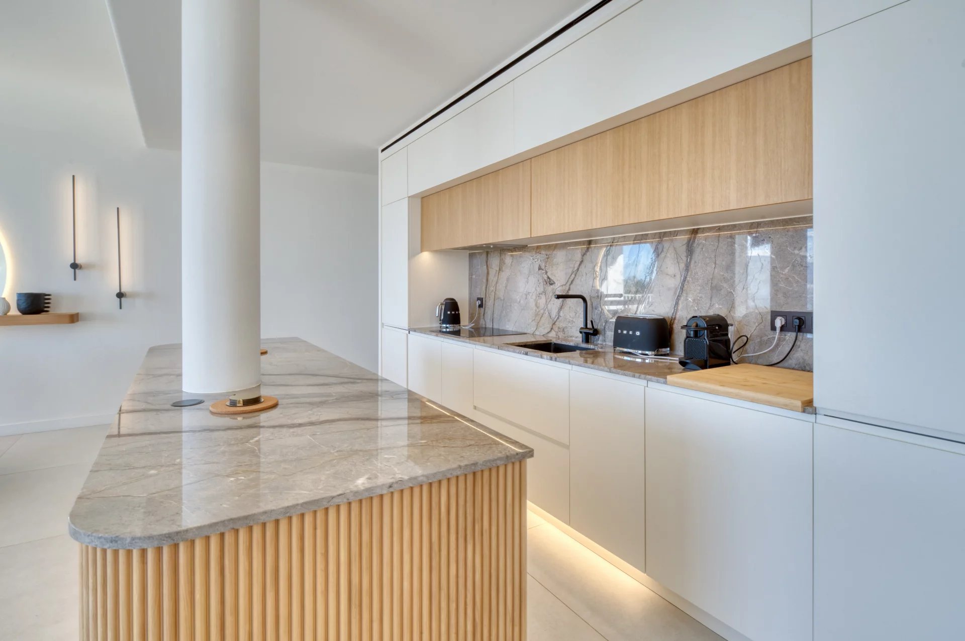 CANNES CROISETTE 4 Pièces vue mer panoramique