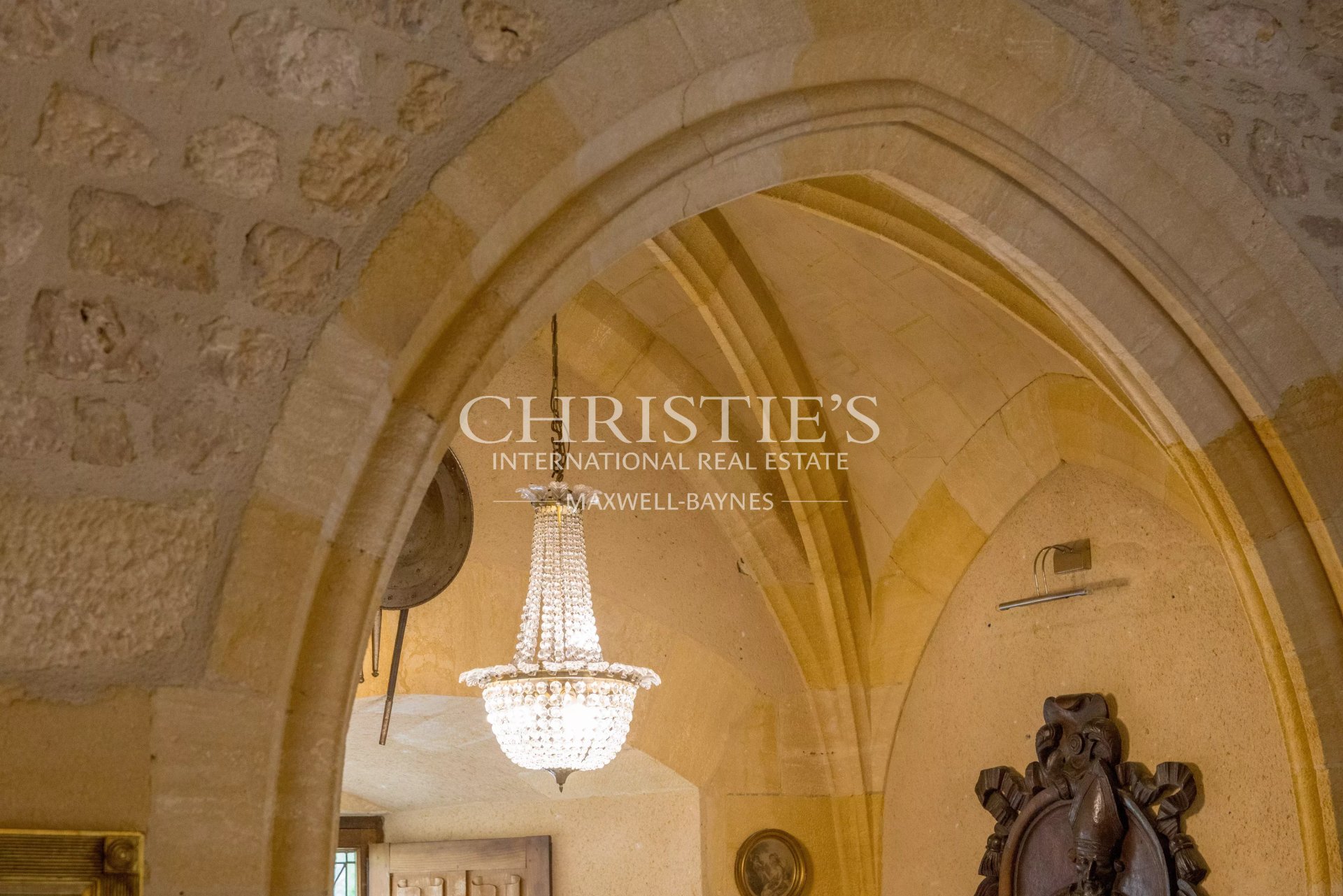 10 Bedroom Chateau's Image 11
