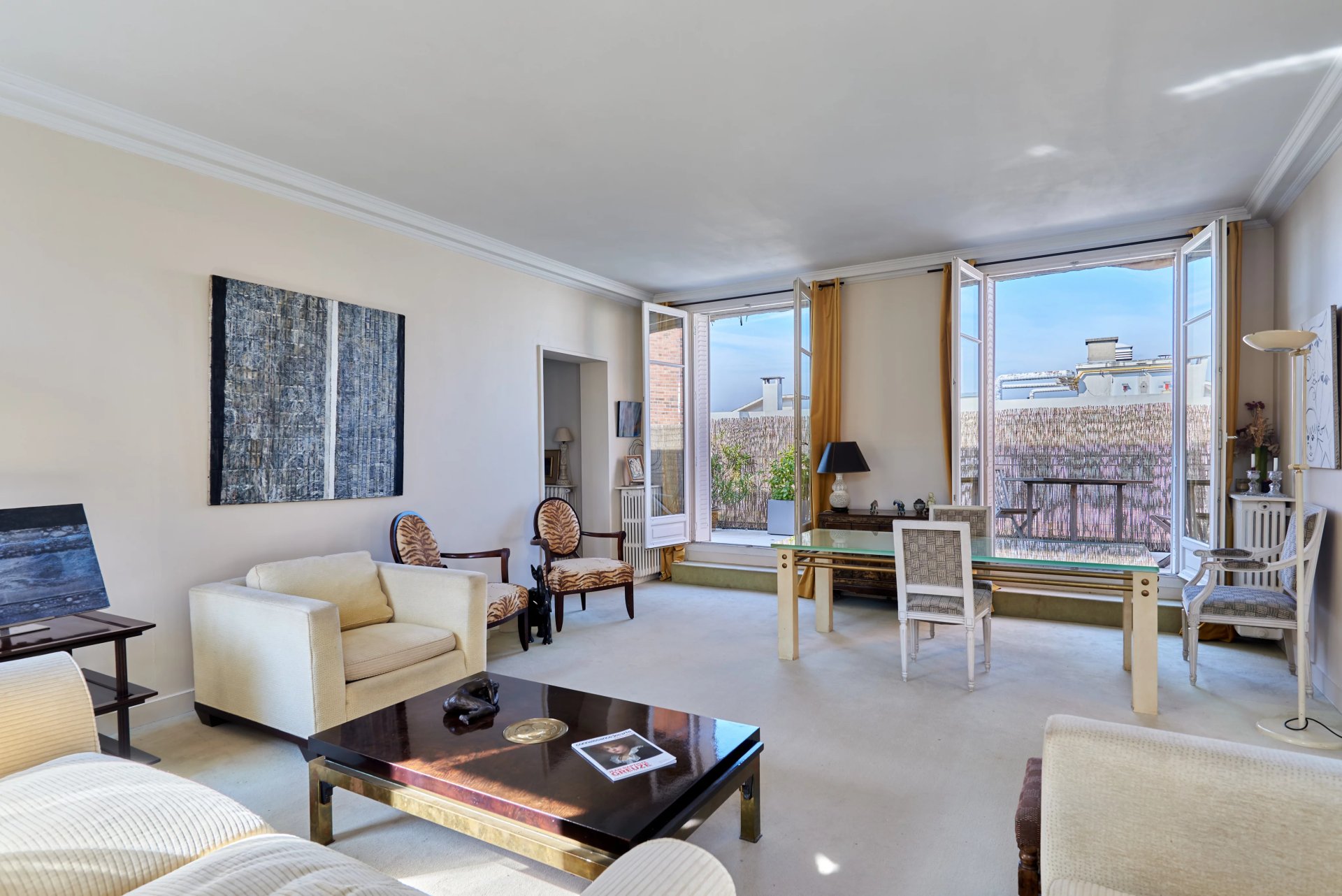 2 Bedroom Apartment/Flat's Image 8