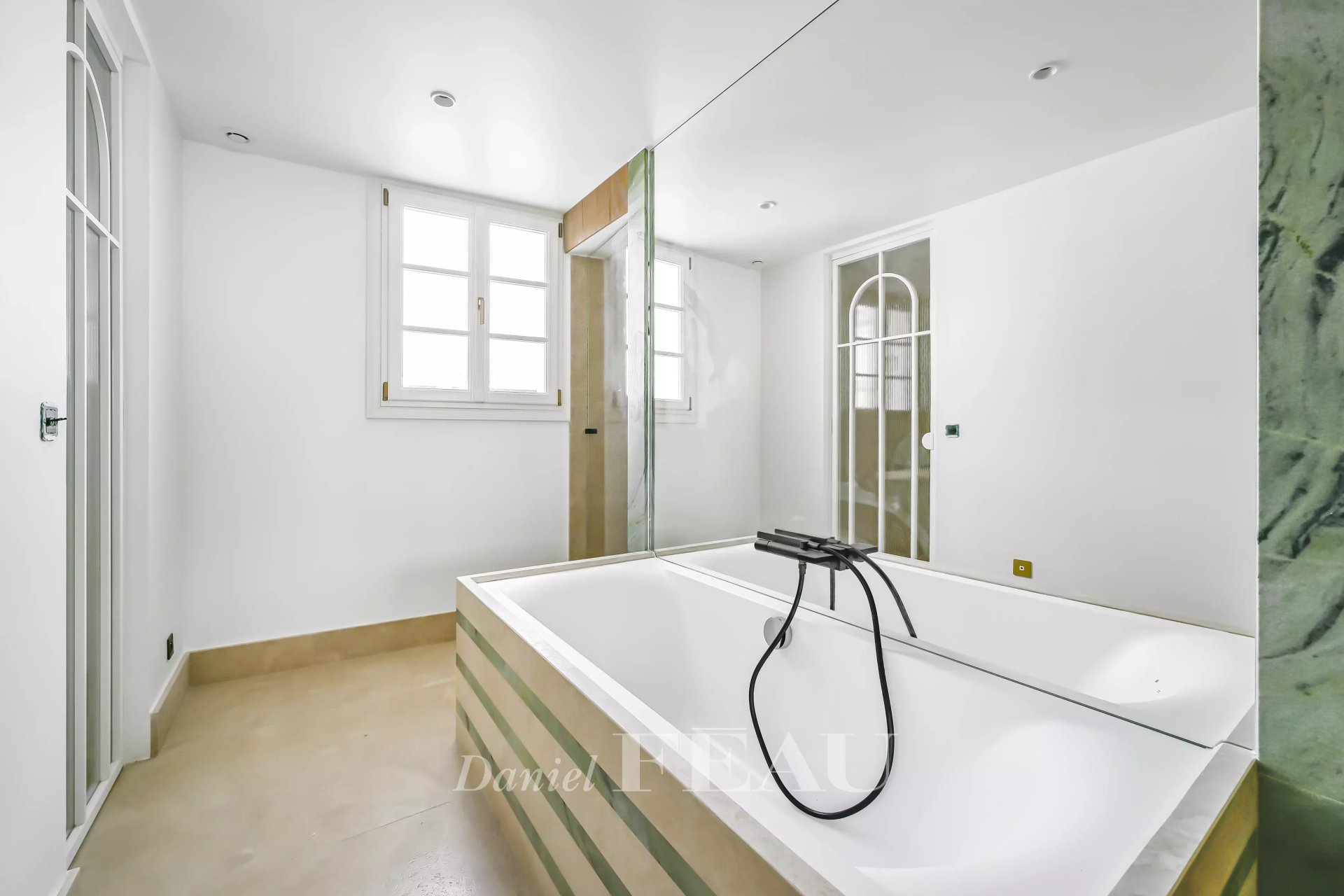 2 Bedroom Apartment/Flat's Image 22
