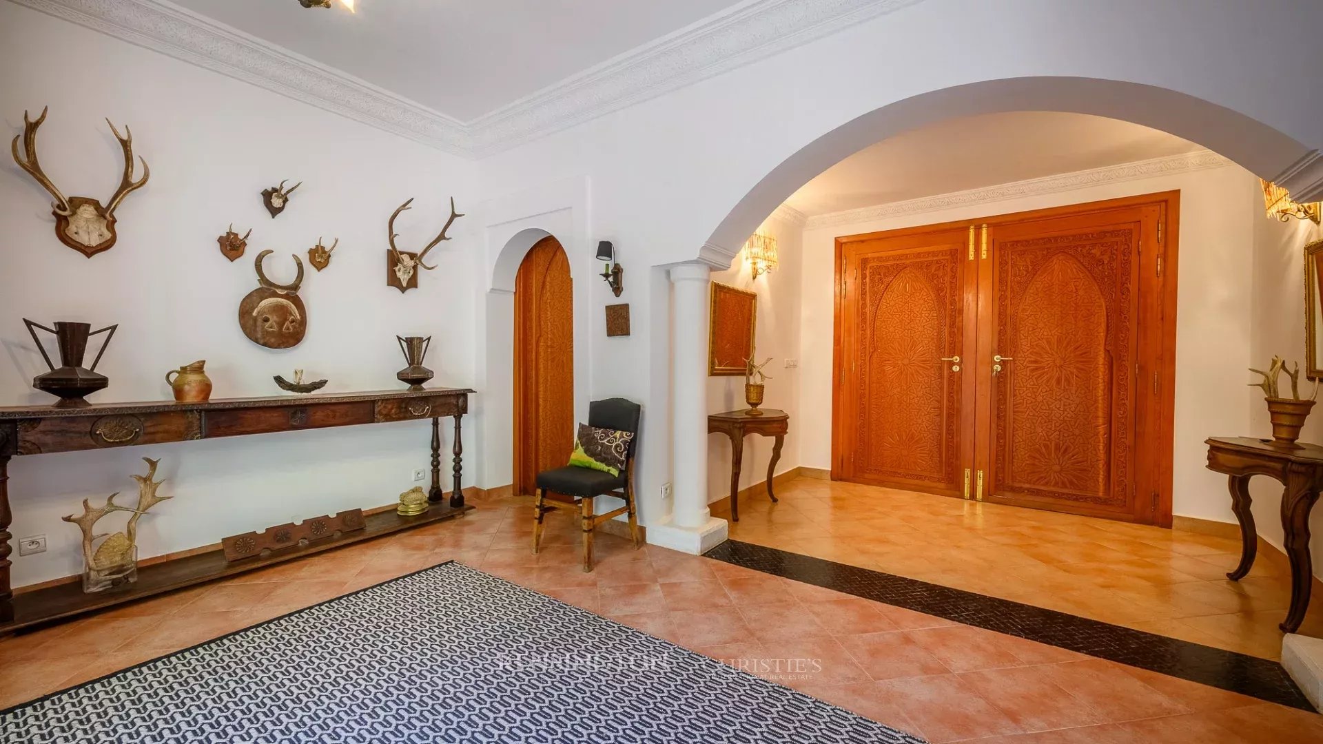 5 Bedroom Villa/Townhouse's Image 19