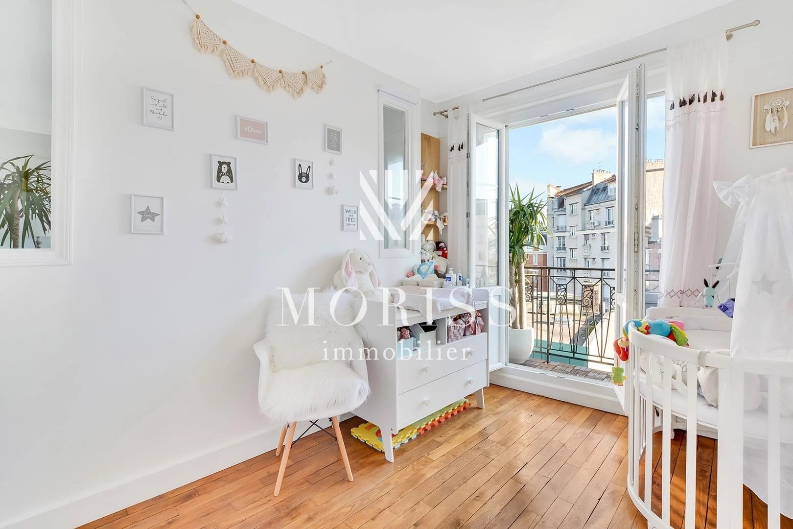 JEAN JAURÈS / MAGNIFIQUE 3 PIÈCES AVEC BALCON ET VUE DÉGAGÉE - Image Array