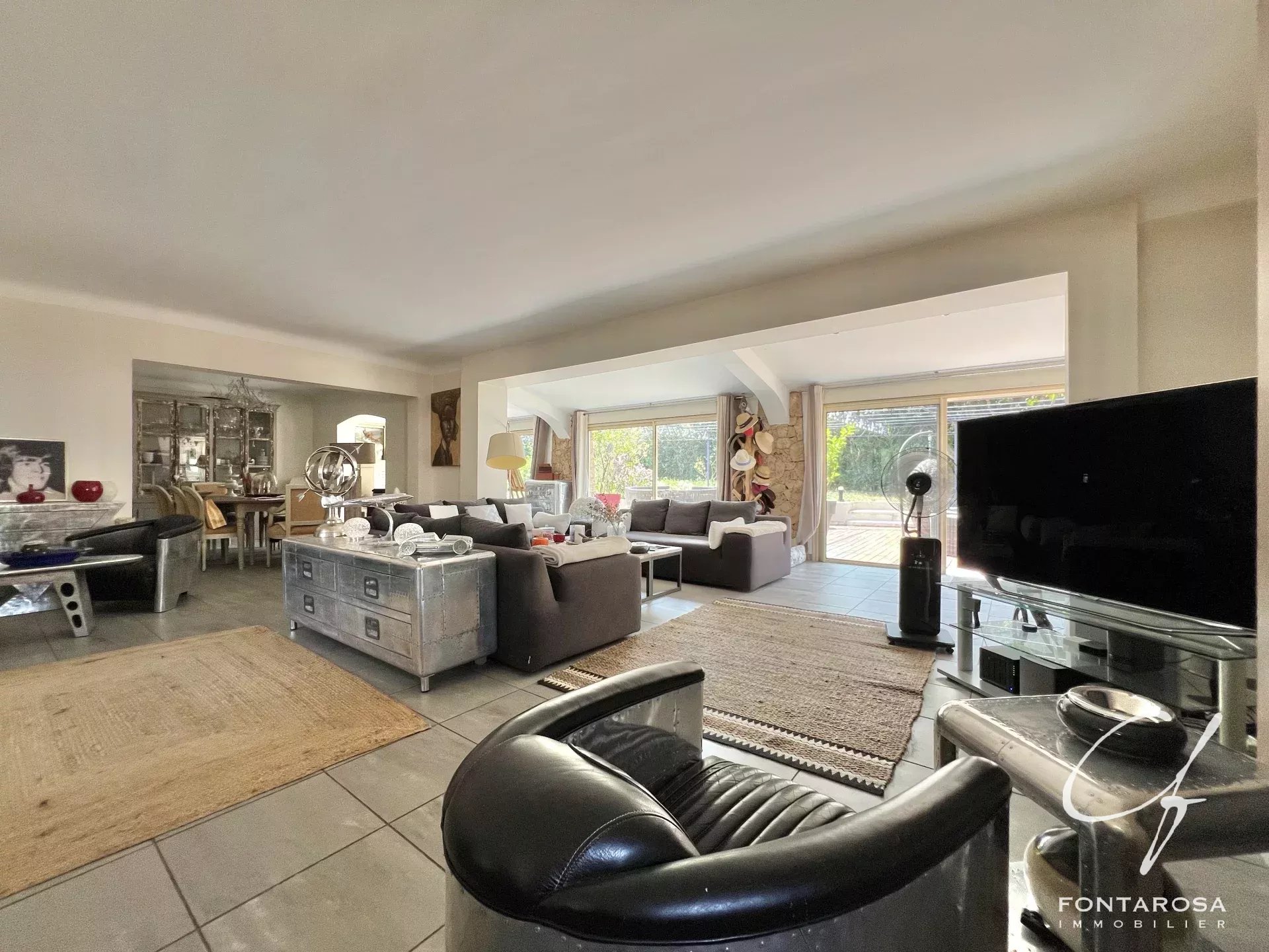 Agence immobilière de 