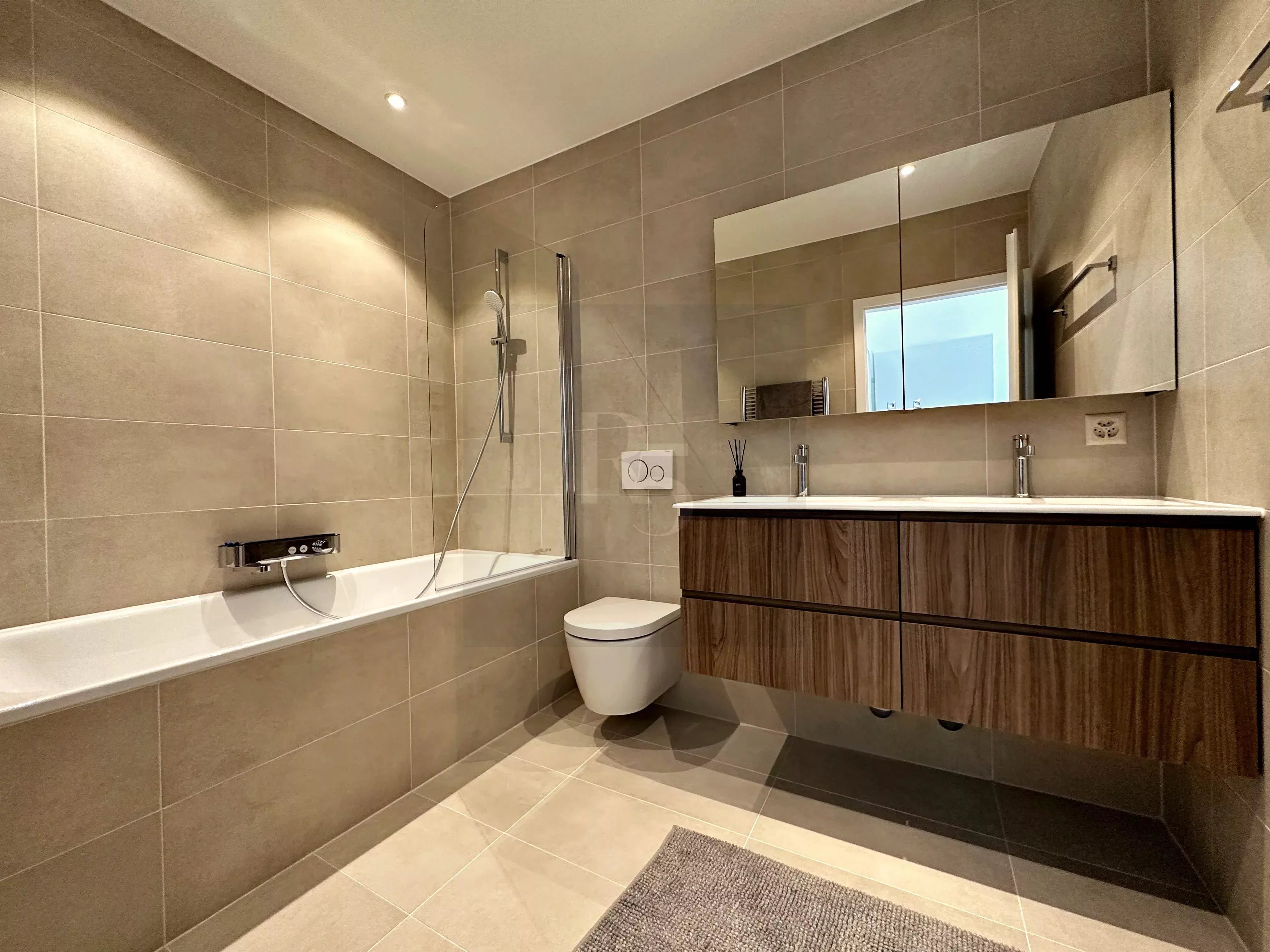 Magnificent 4-room apartment in Champel — photo 2