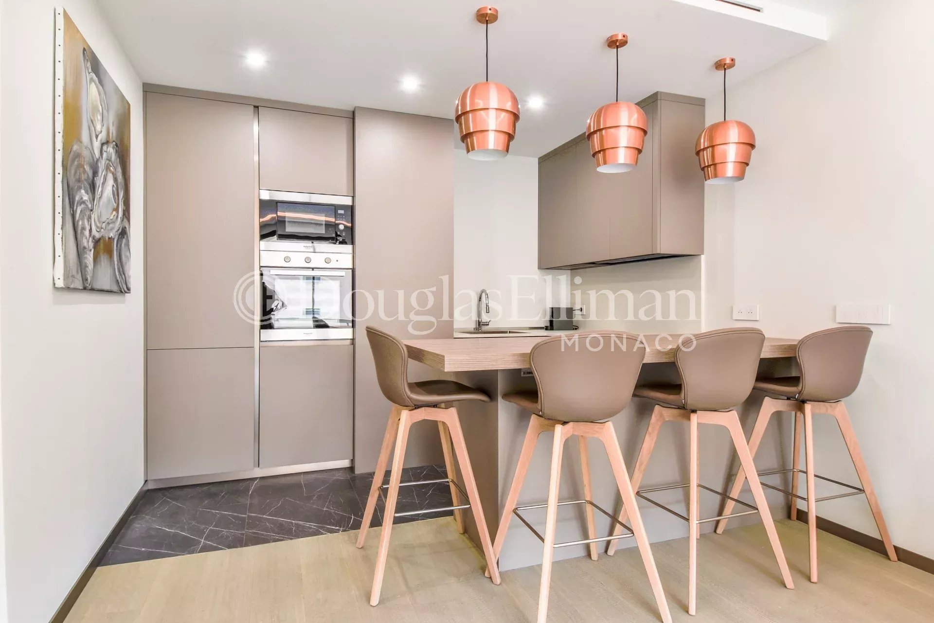 Monaco – La Rousse – Renovated 2-room apartment - Picture n°2