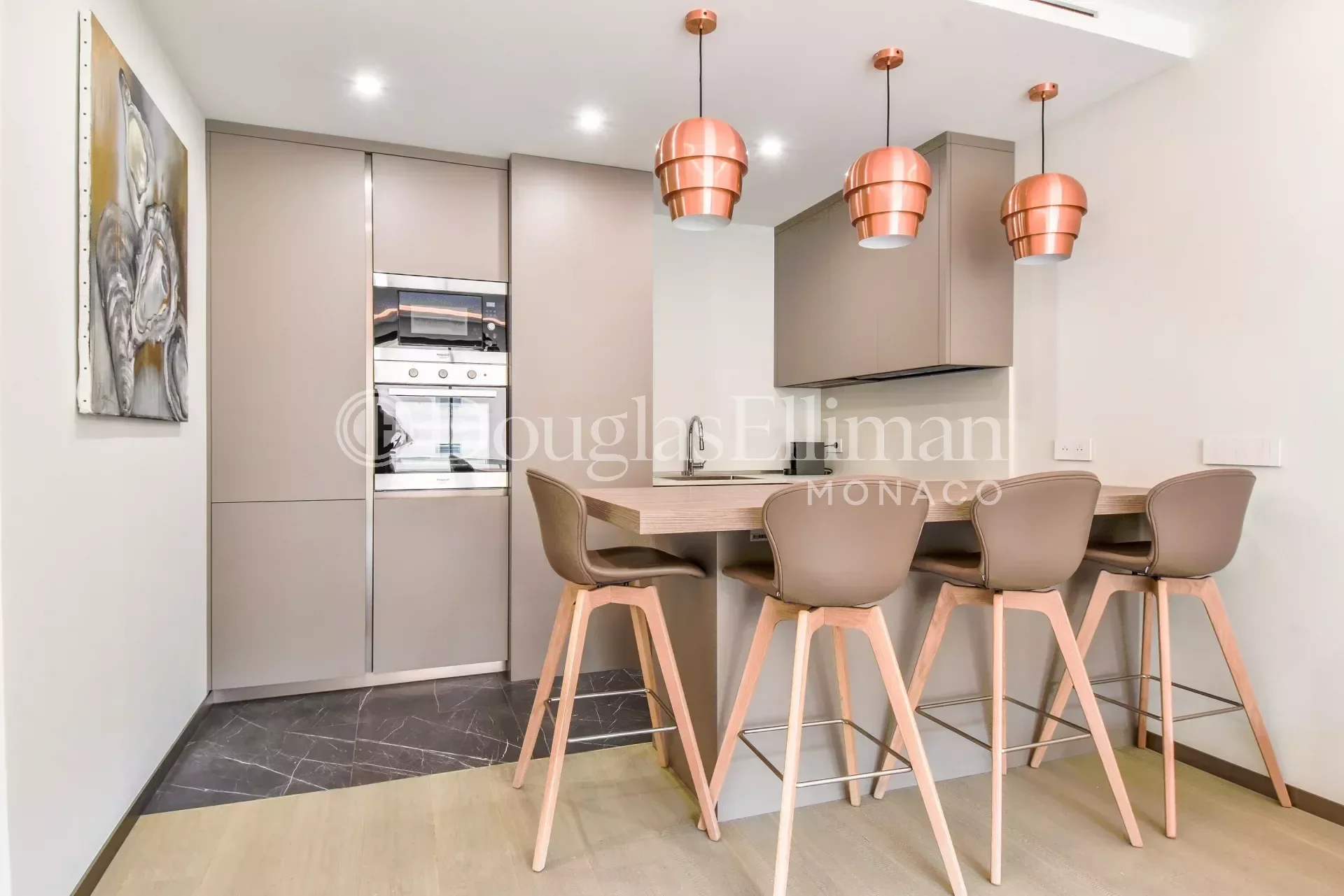 Monaco – La Rousse – Renovated 2-room apartment - Picture n°2