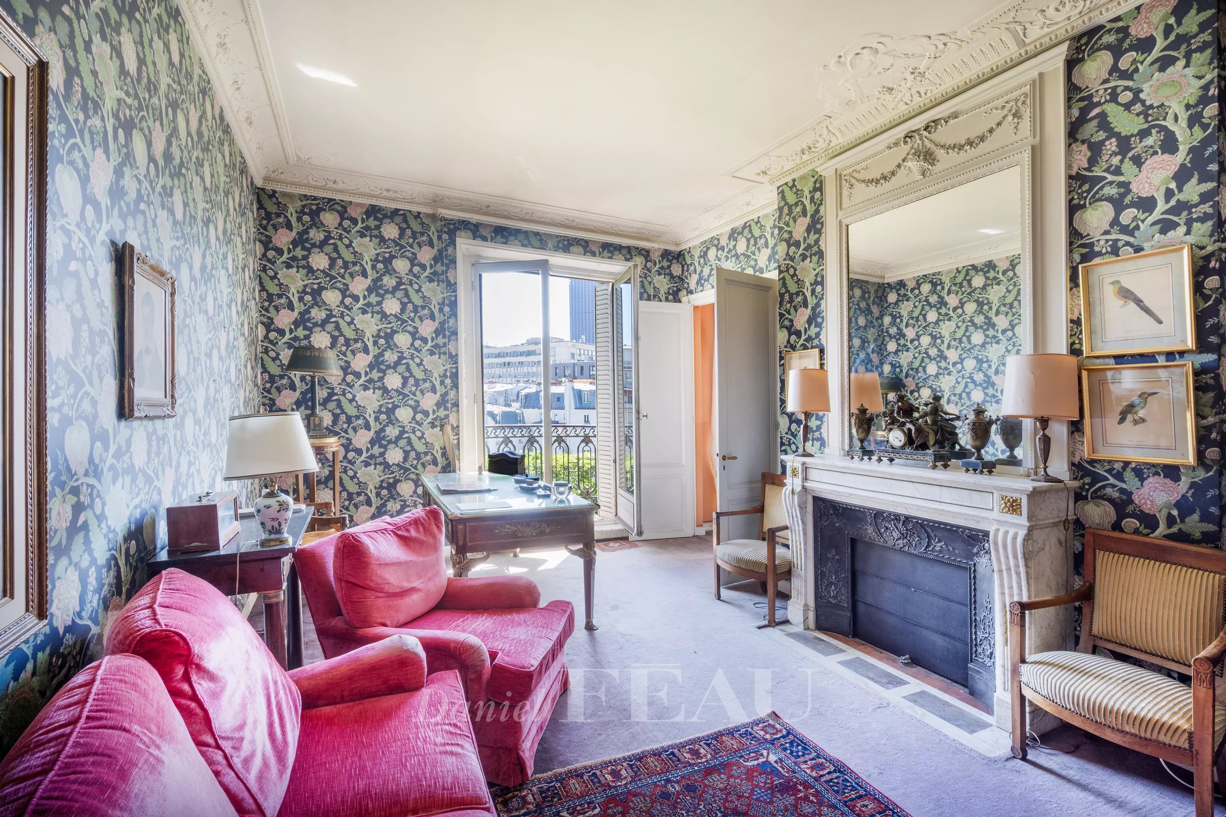 Sale Apartment Paris 7th