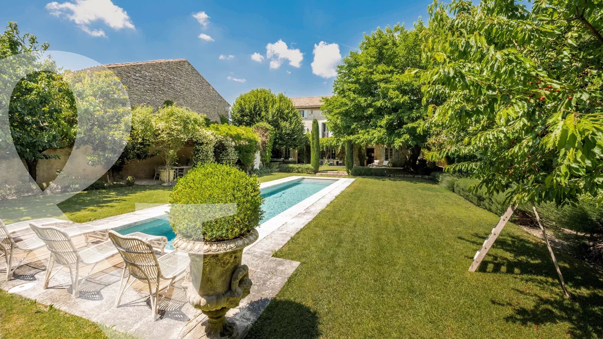 NOBLESSE ET ELEGANCE