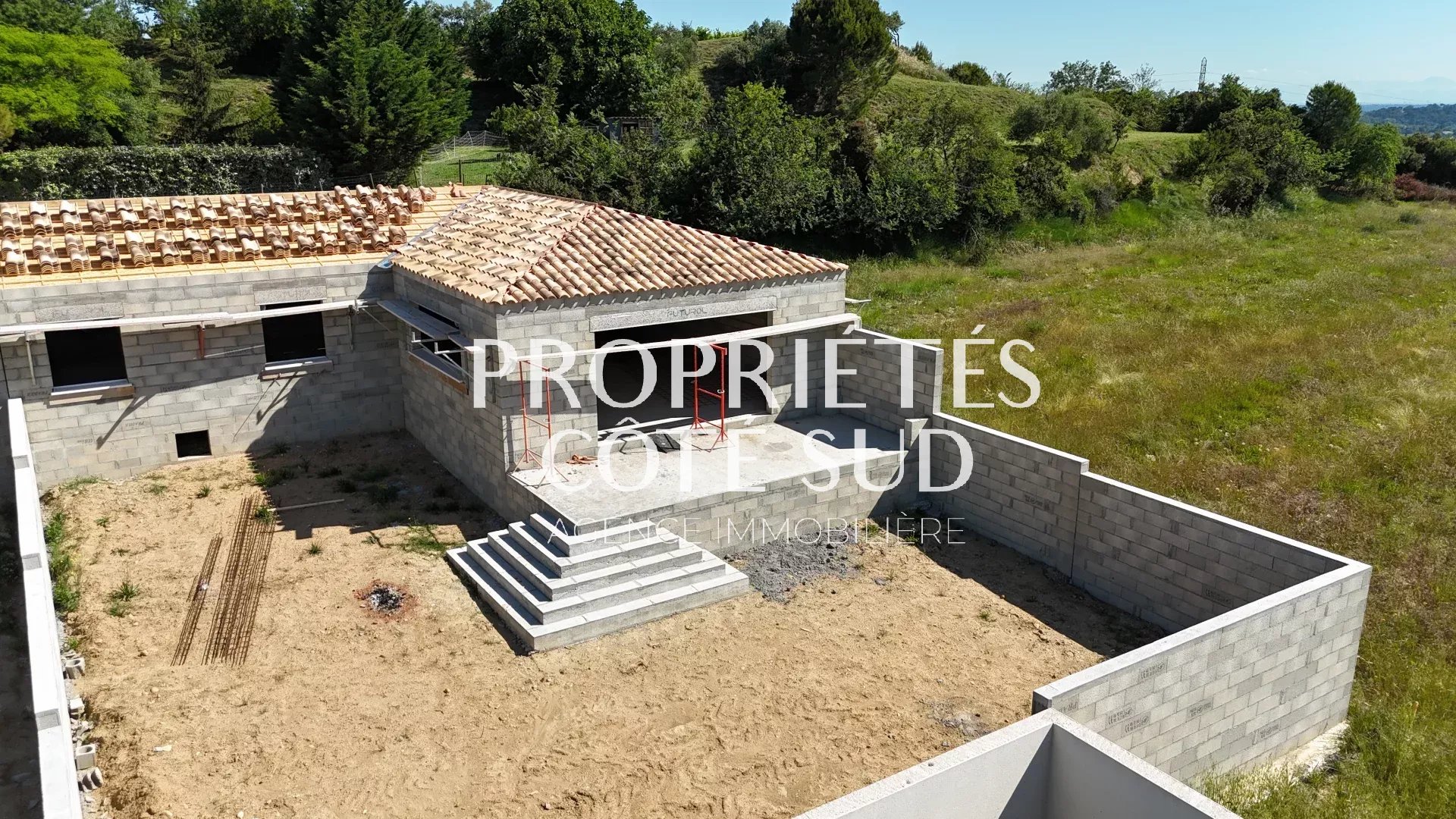 Villa neuve 145m2 avec vue et garage