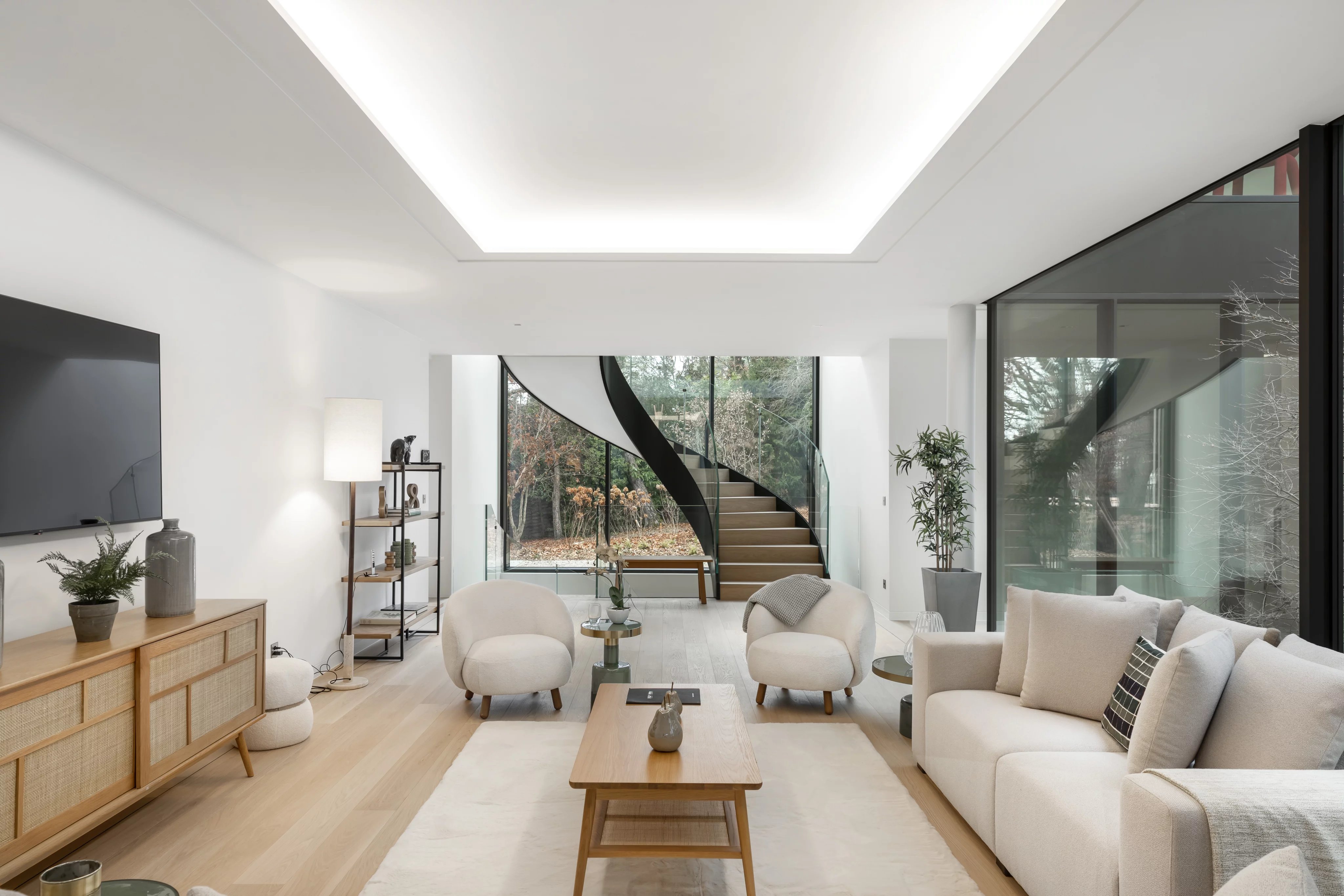 Neue zeitgenössische Villa mit Blick auf den Genfersee