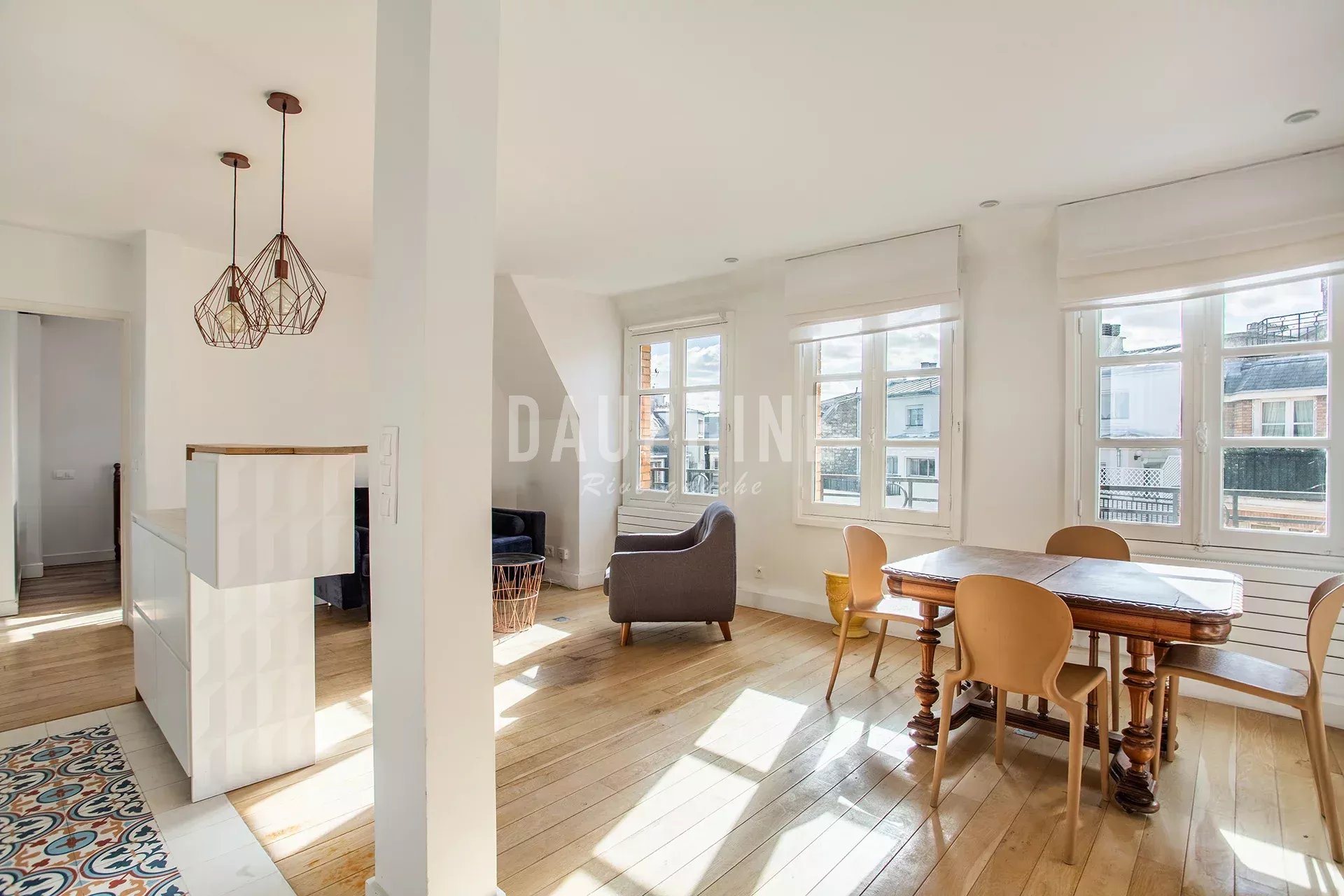 Agence immobilière de 