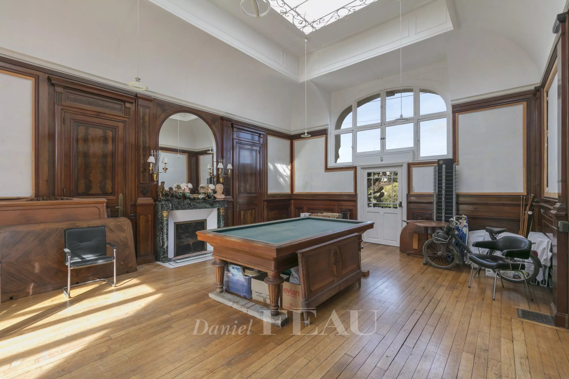 6 Bedroom Villa/Townhouse's Image 8
