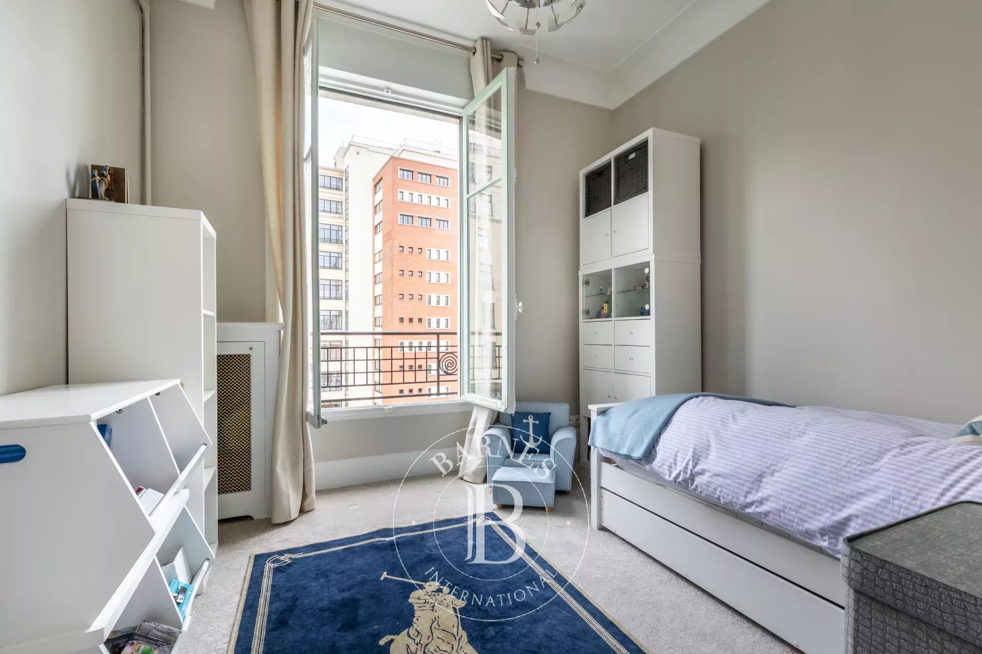 Daire Paris 16ème - picture 11