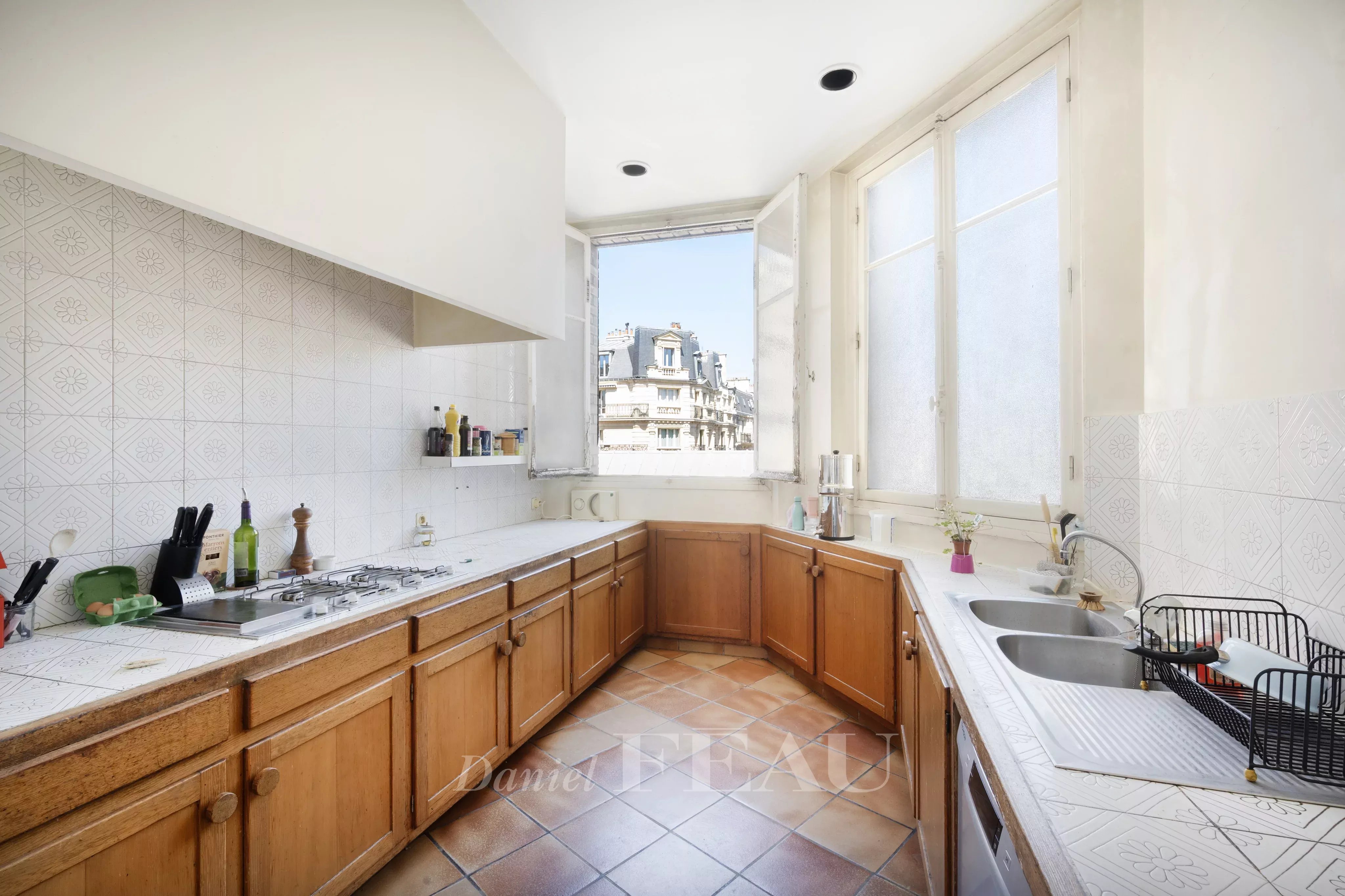 Sale Apartment Paris 7th