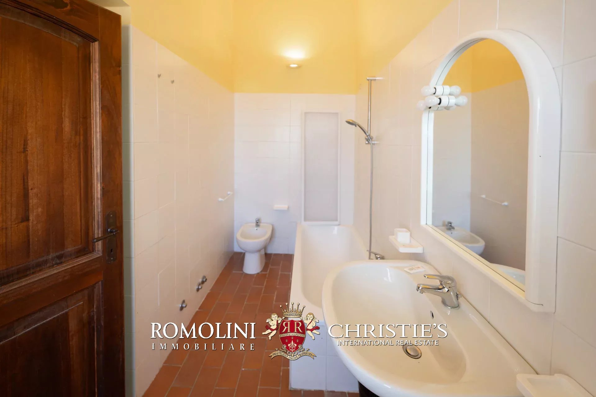 21 Bedroom Villa/Townhouse's Image 49