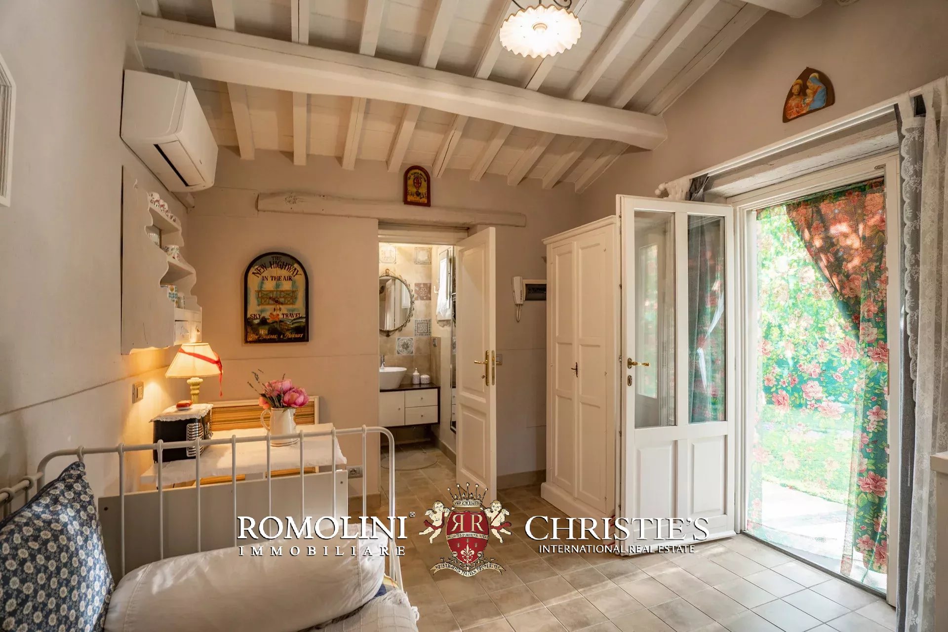 3 Bedroom Villa/Townhouse's Image 57
