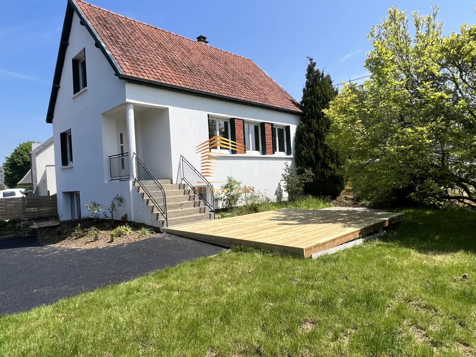 Bois Guillaume. Maison rénovée. 4 chambres