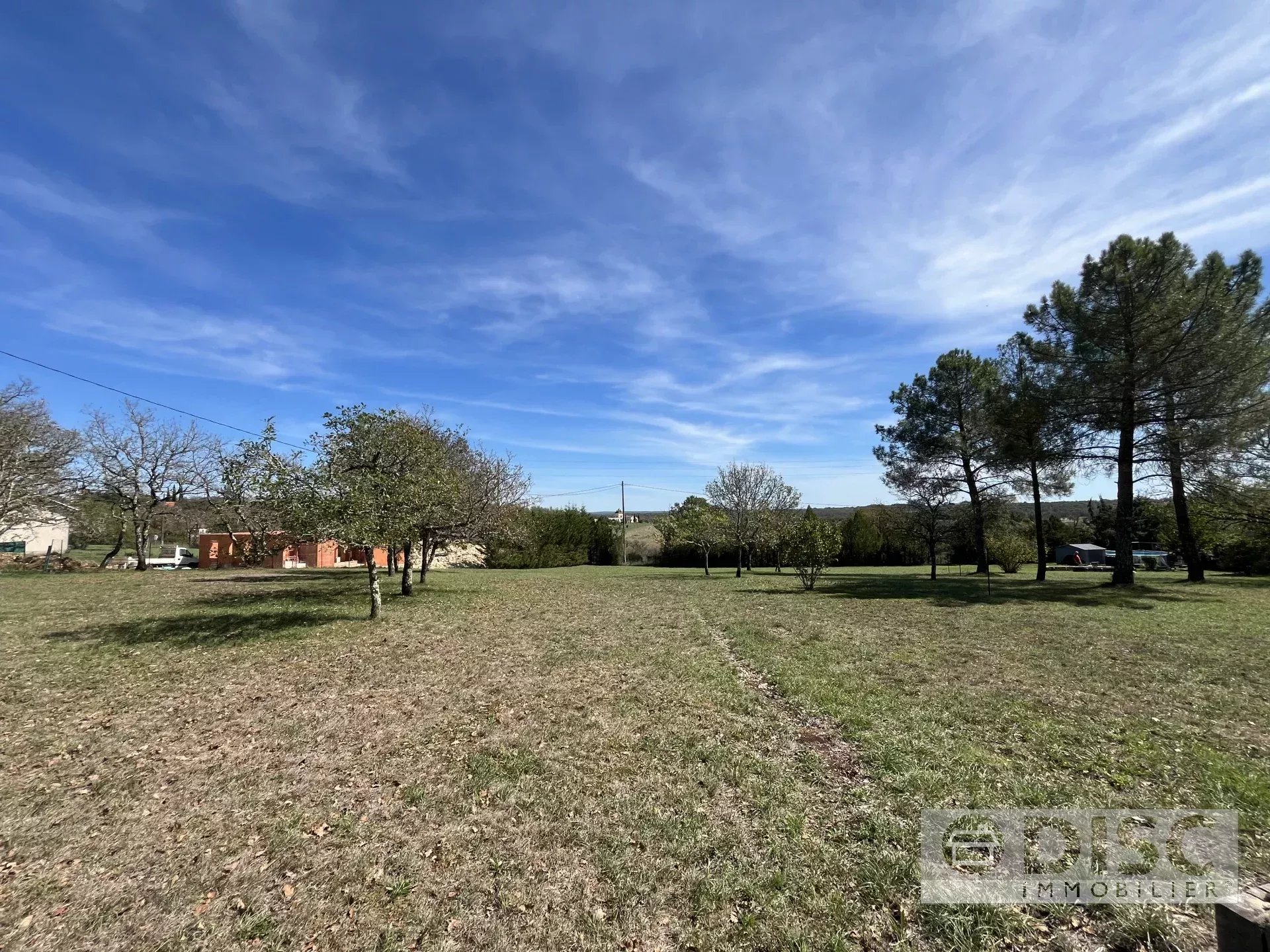 TERRAIN CONSTRUCTIBLE – 2 500 m² – PROCHE CAHORS (46) - Photo 3