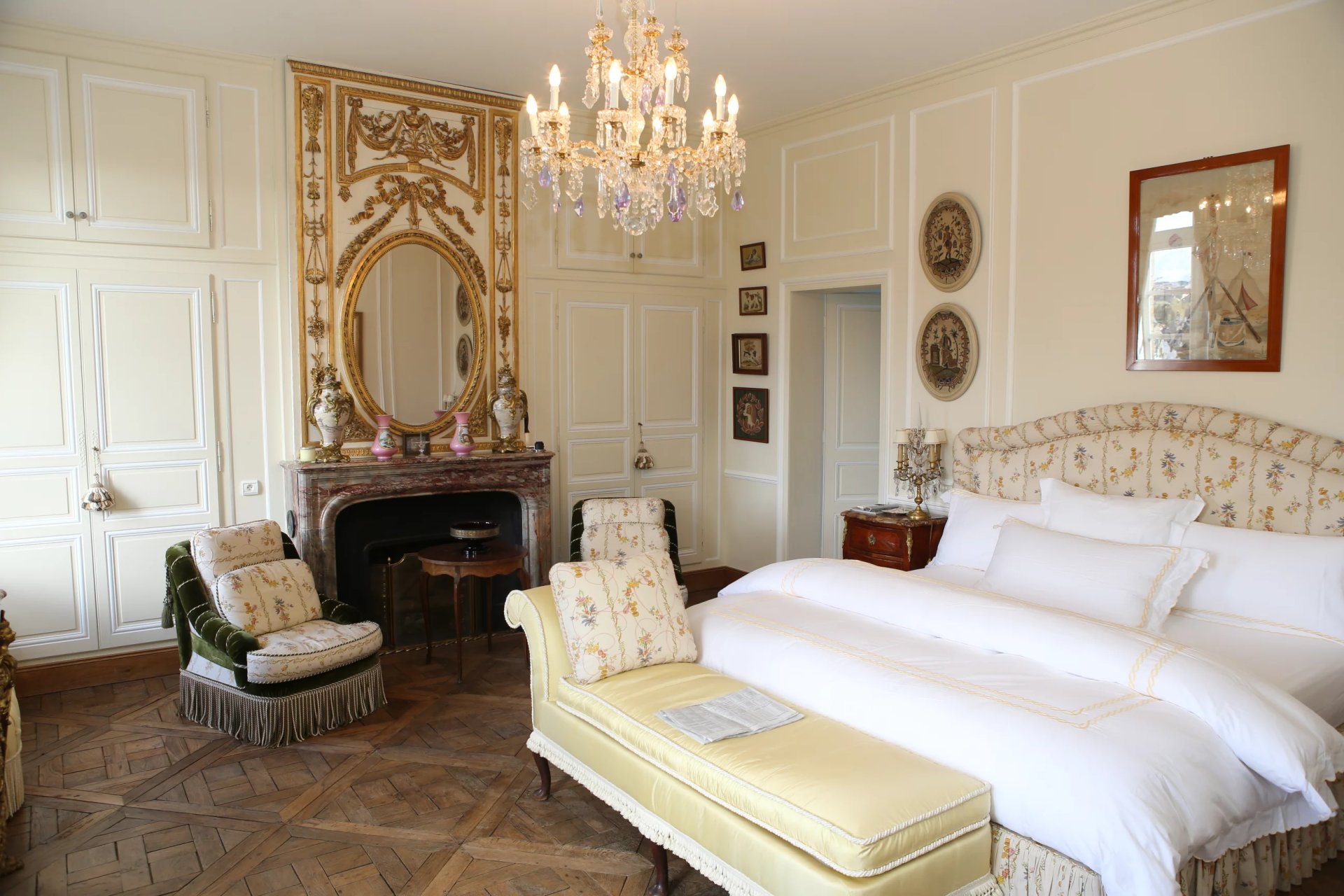 14 Bedroom Chateau's Image 3