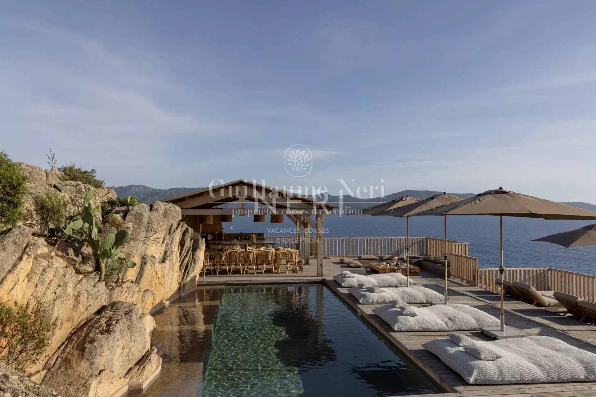 VILLA IPANEMA - Propriano, 14 personnes, vue mer panoramique, piscine