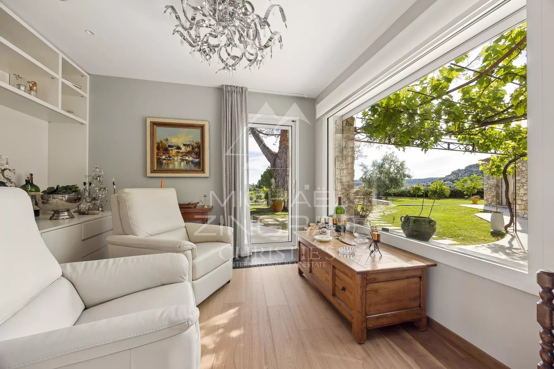 4 Bedroom Villa/Townhouse's Image 6