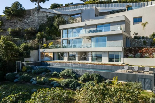 Luxury Villa Villefranche-sur-Mer | Modern Sea View Family Estate — photo 1