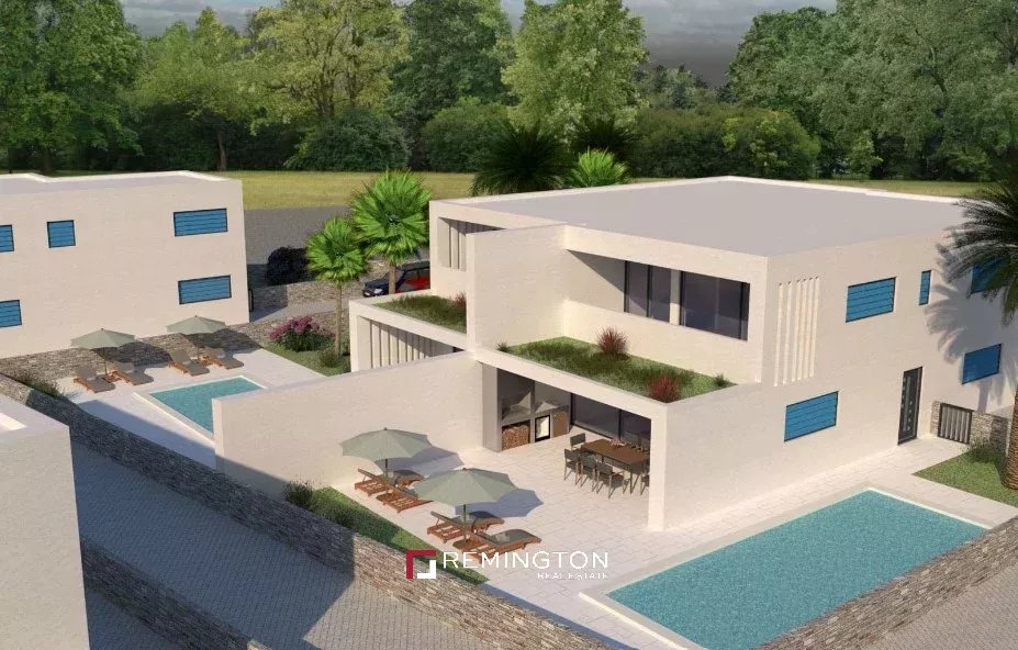4 Bedroom Villa/Townhouse's Image 12