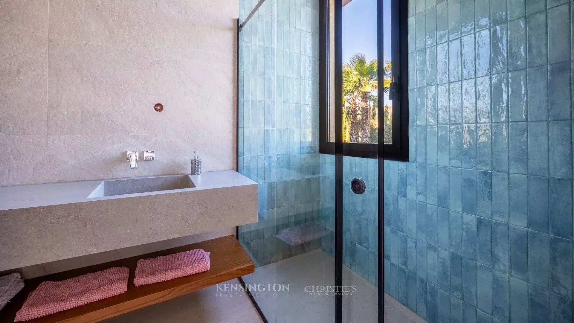 4 Bedroom Villa/Townhouse's Image 19