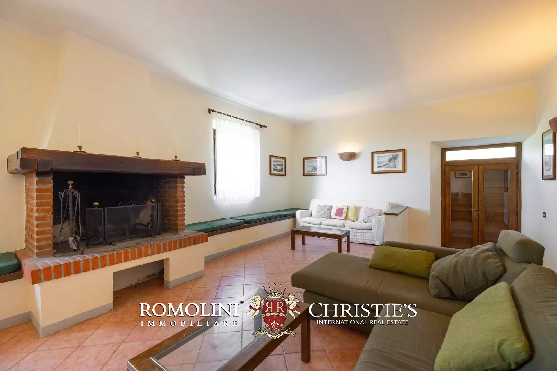 25 Bedroom Villa/Townhouse's Image 26