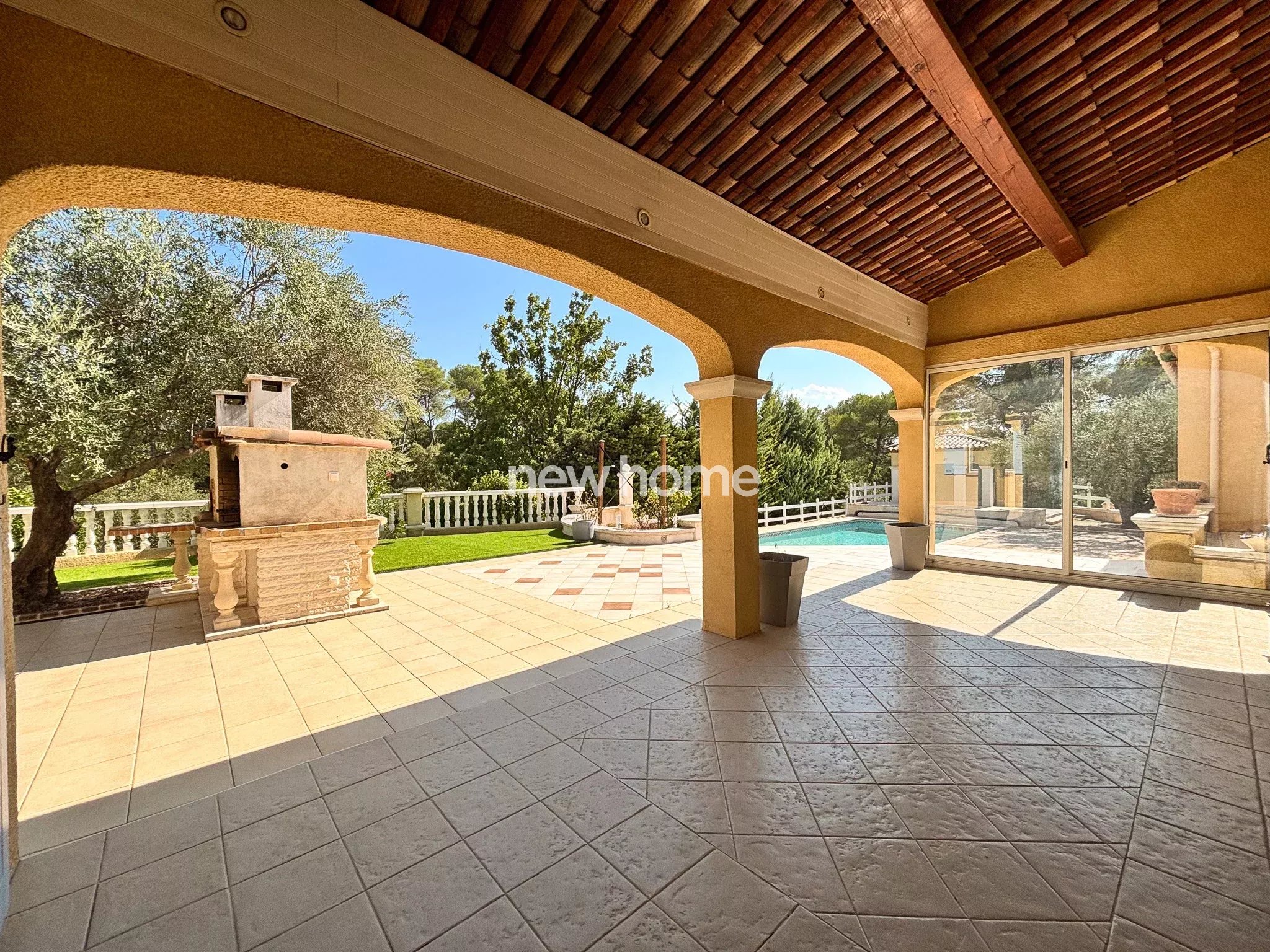 Villa provençale au calme à proximité du village de Lorgues