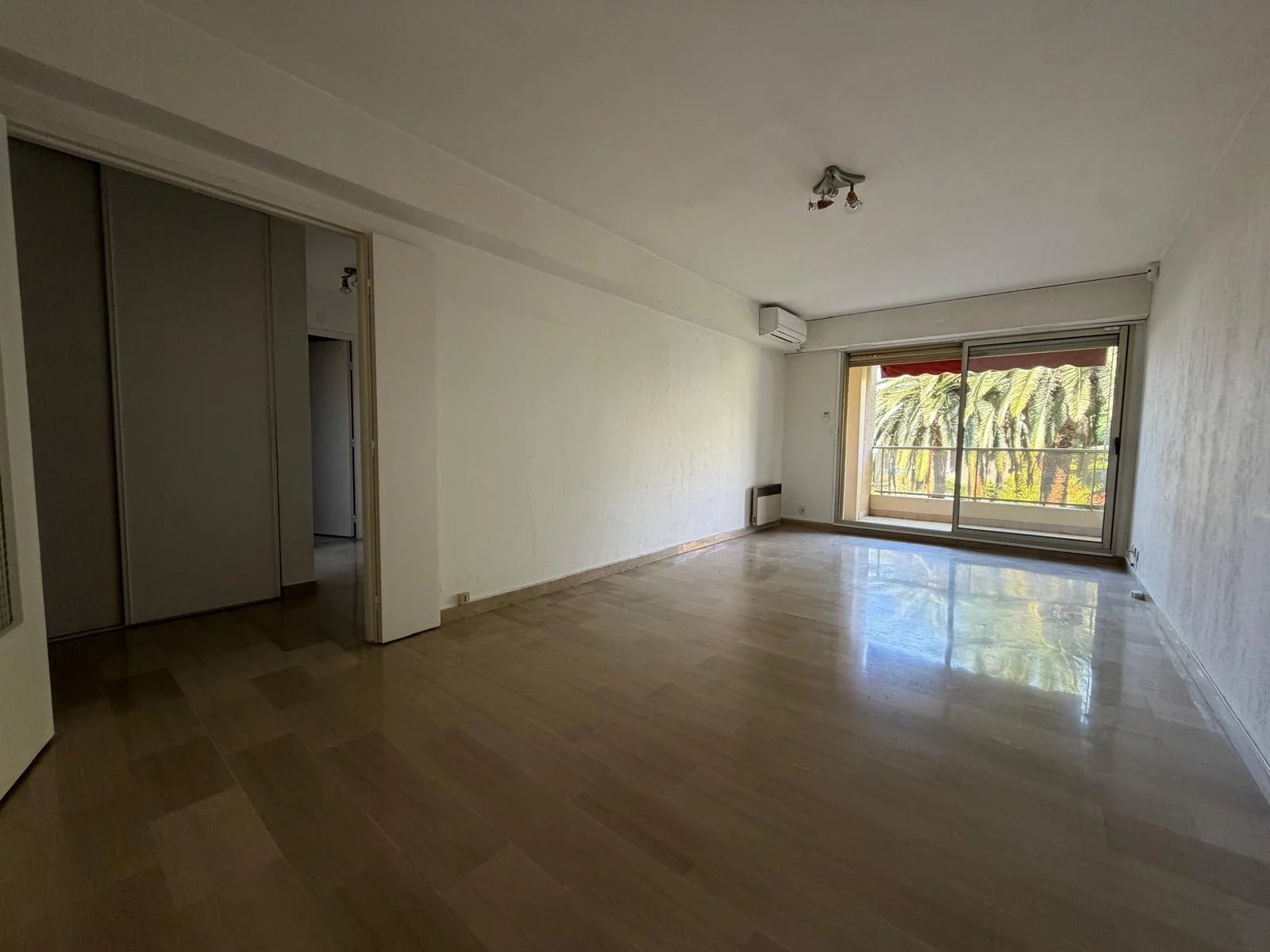 Nice Ouest – 2 pièces avec terrasse