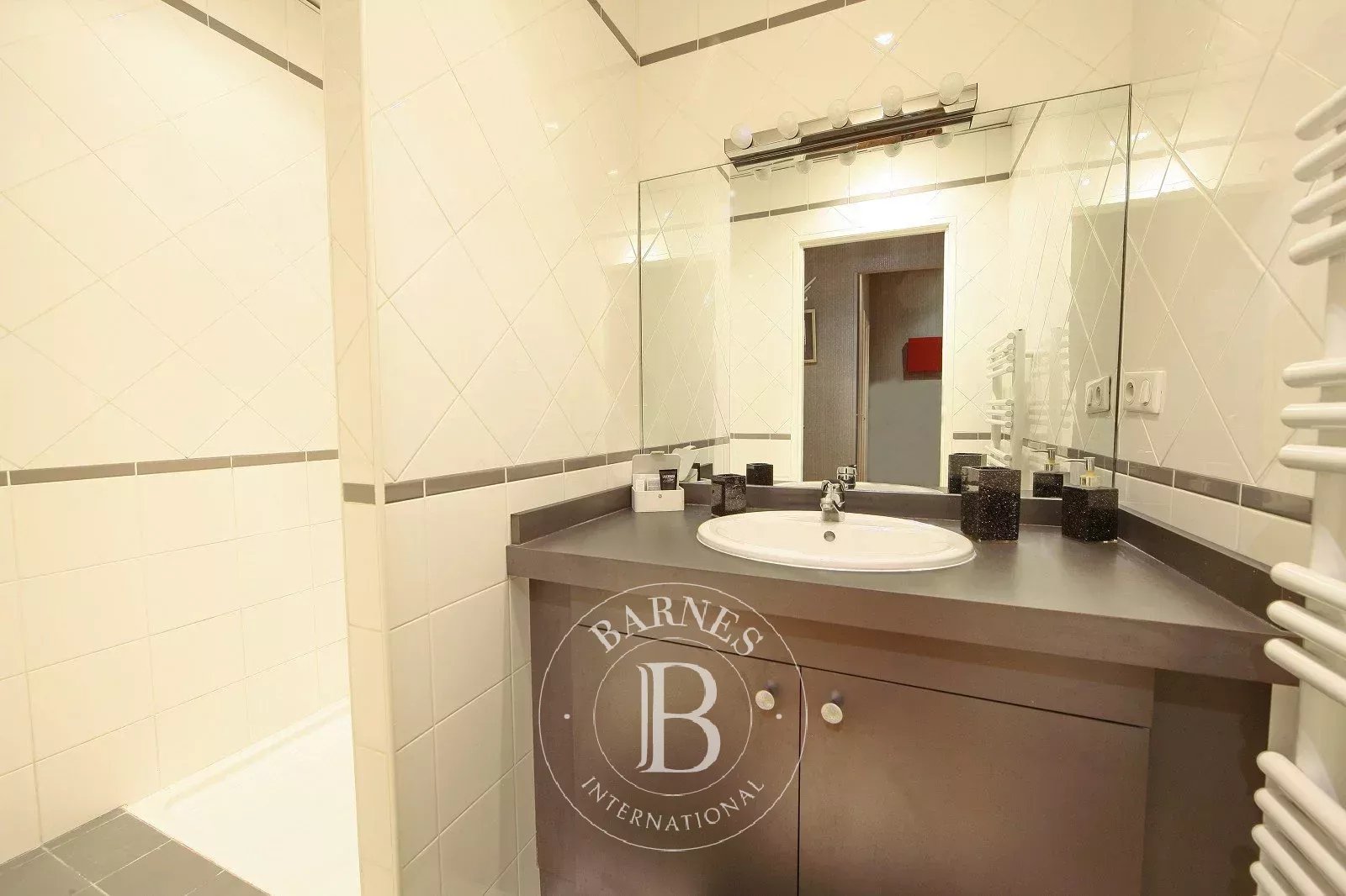 Daire Bordeaux - picture 5