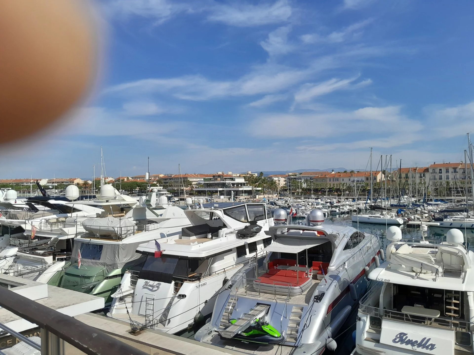 ST RAPHAEL VUE MER APPARTEMENT T4 AU DERNIER ETAGE