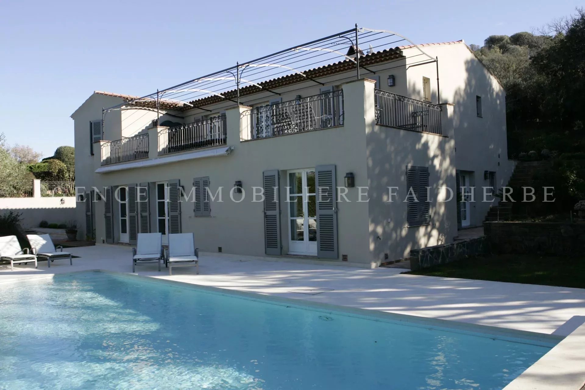 Agence immobilière de STAES IMMOBILIER