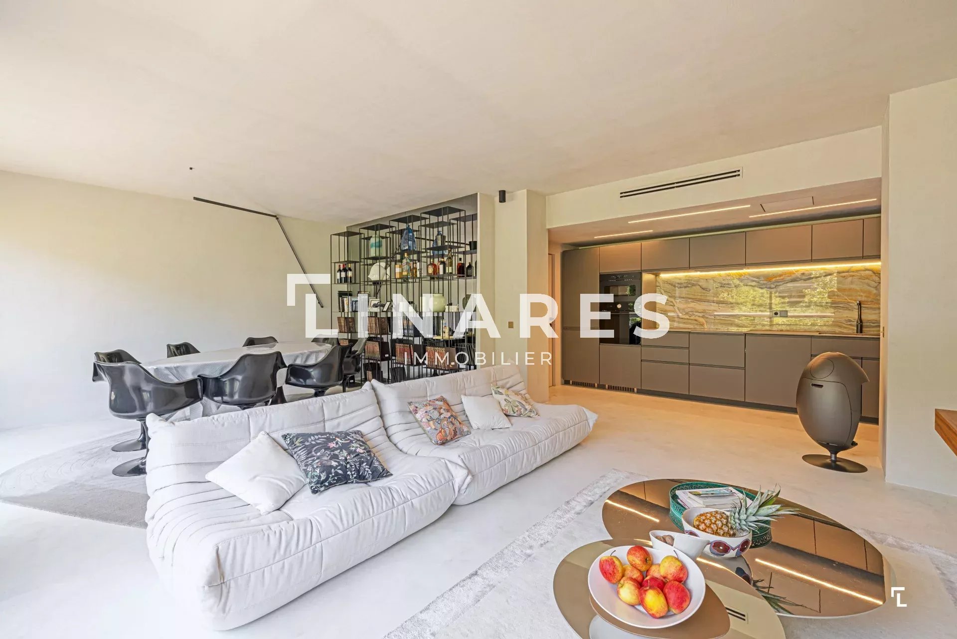 Sale Apartment Marseille 8ème