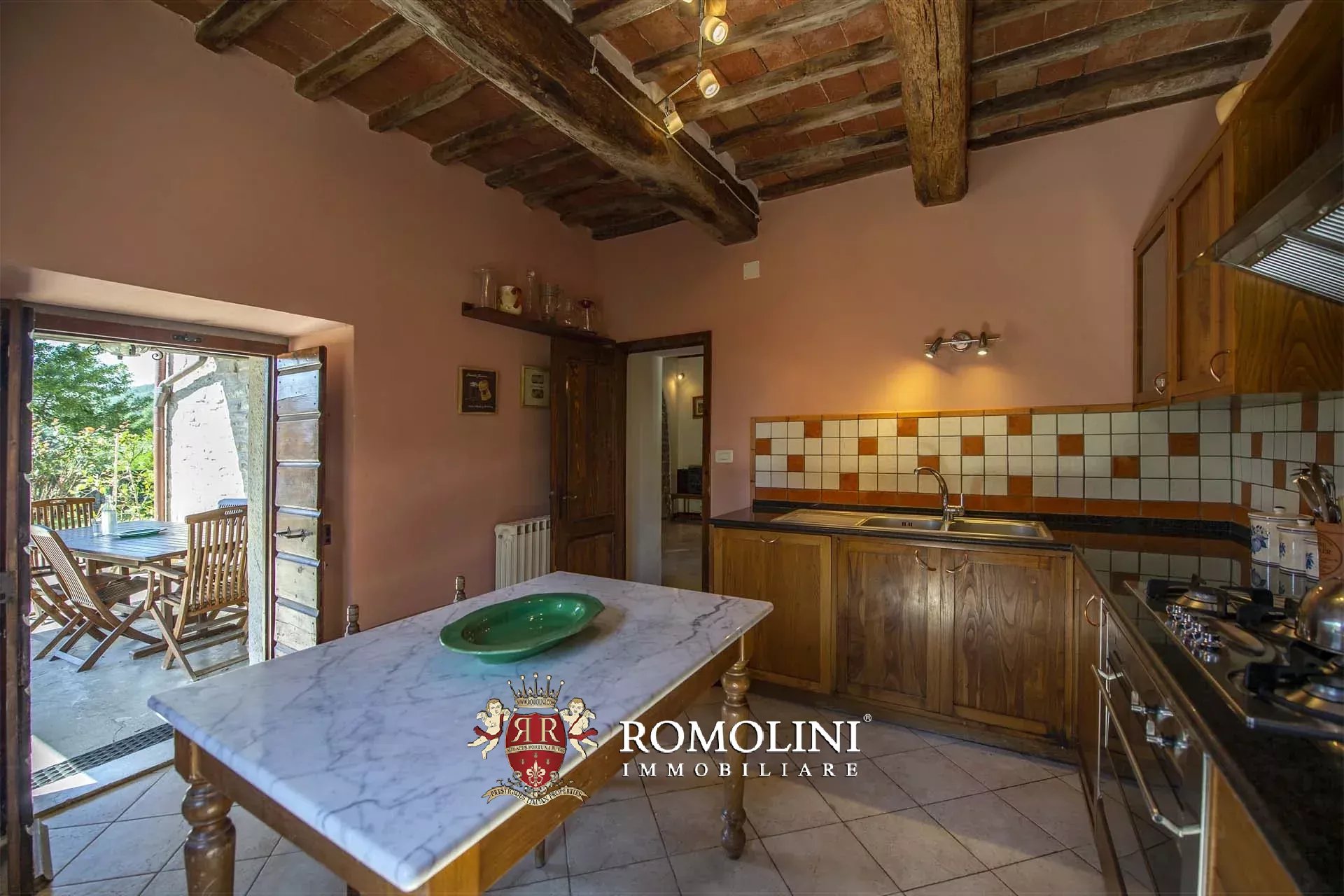 10 Bedroom Villa/Townhouse's Image 41