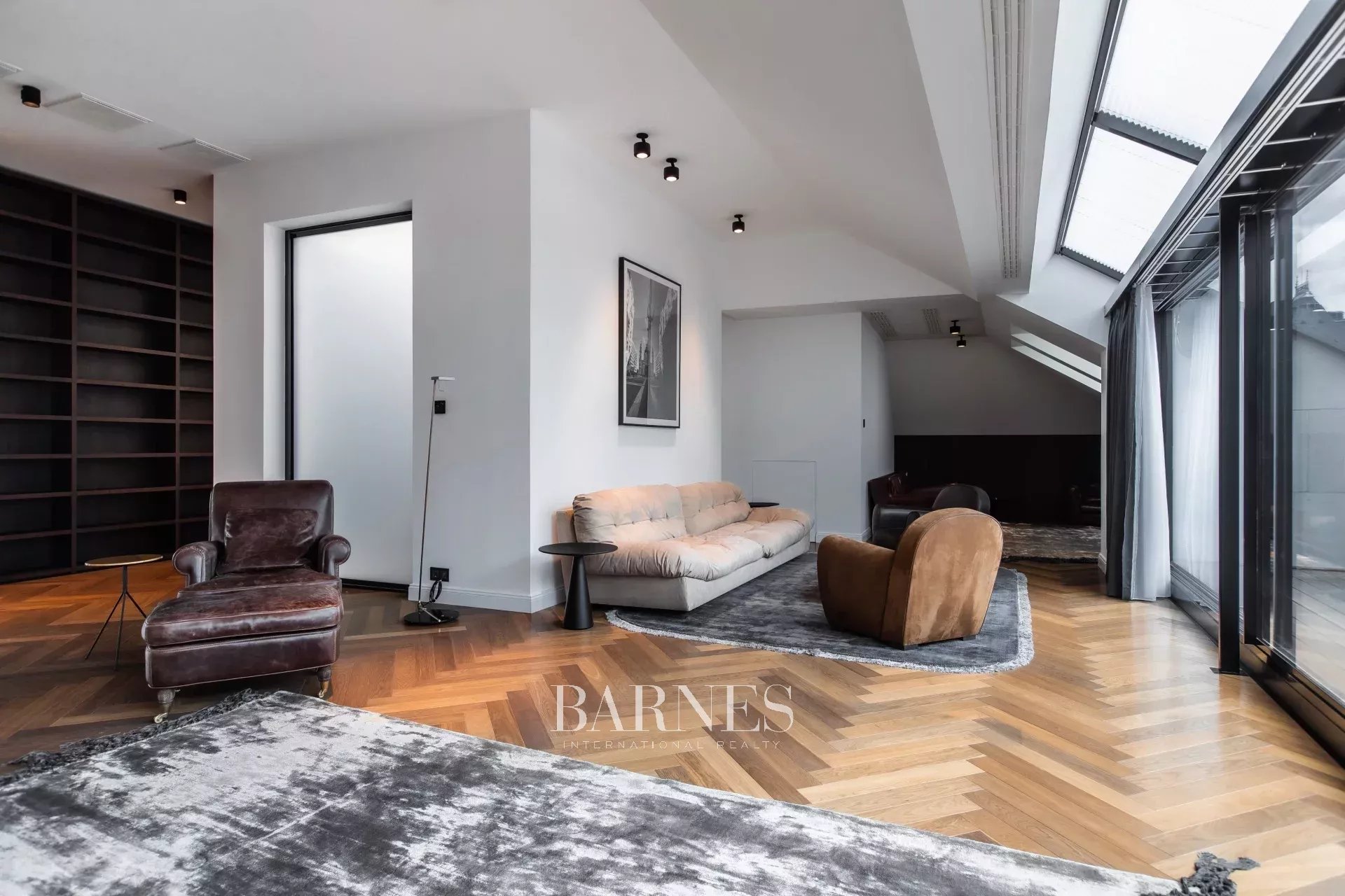 Penthouse Budapest VI. kerülete - picture 10