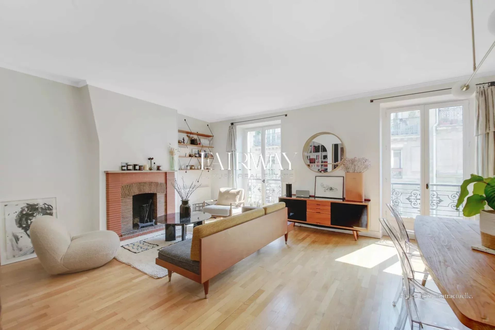 Paris 2e - Appartement traversant de 68 m² rue Saint-Fiacre
