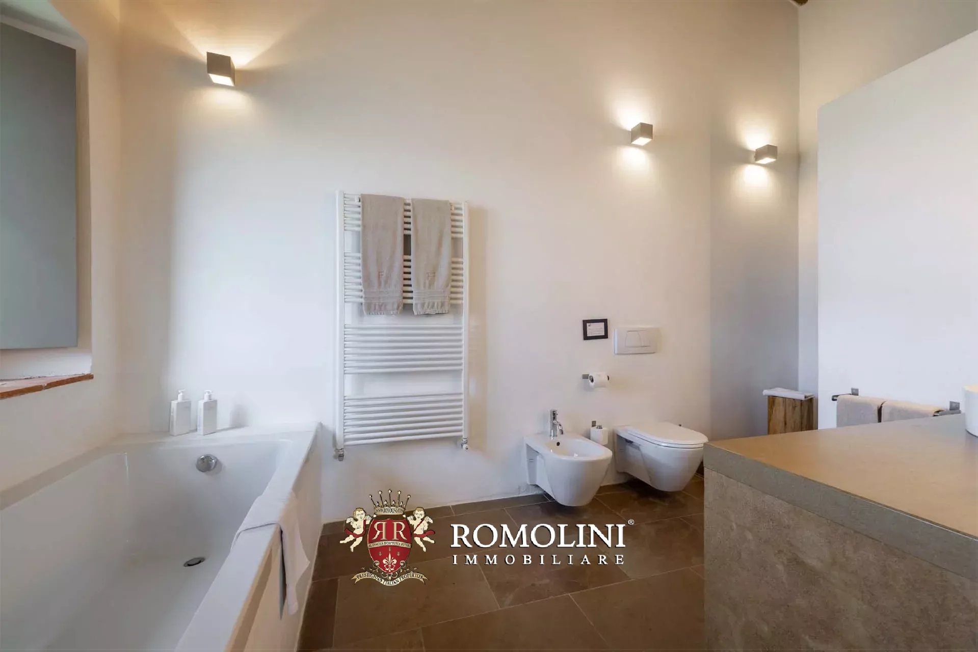 12 Bedroom Villa/Townhouse's Image 54