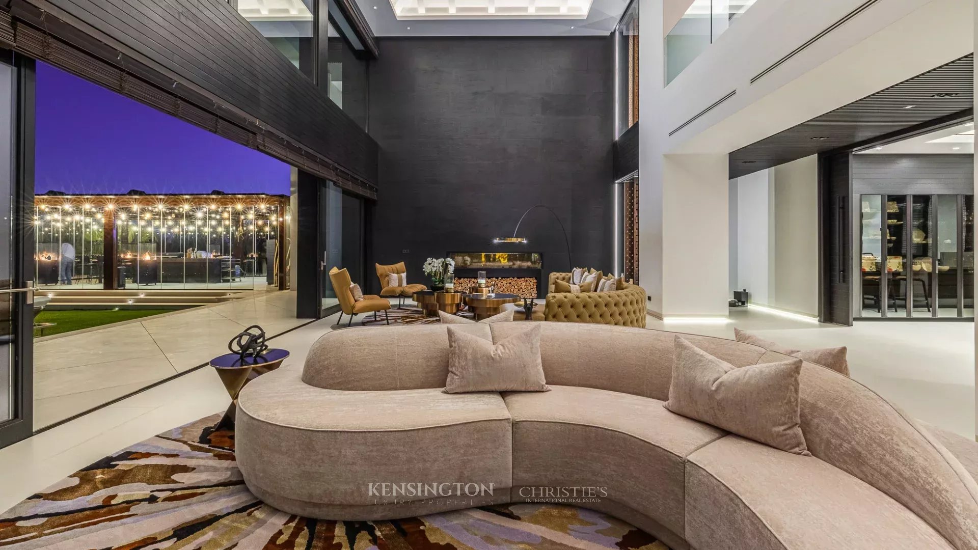 4 Bedroom Villa/Townhouse's Image 84