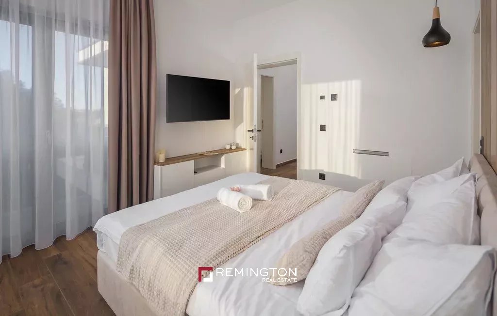 4 Bedroom Villa/Townhouse's Image 17