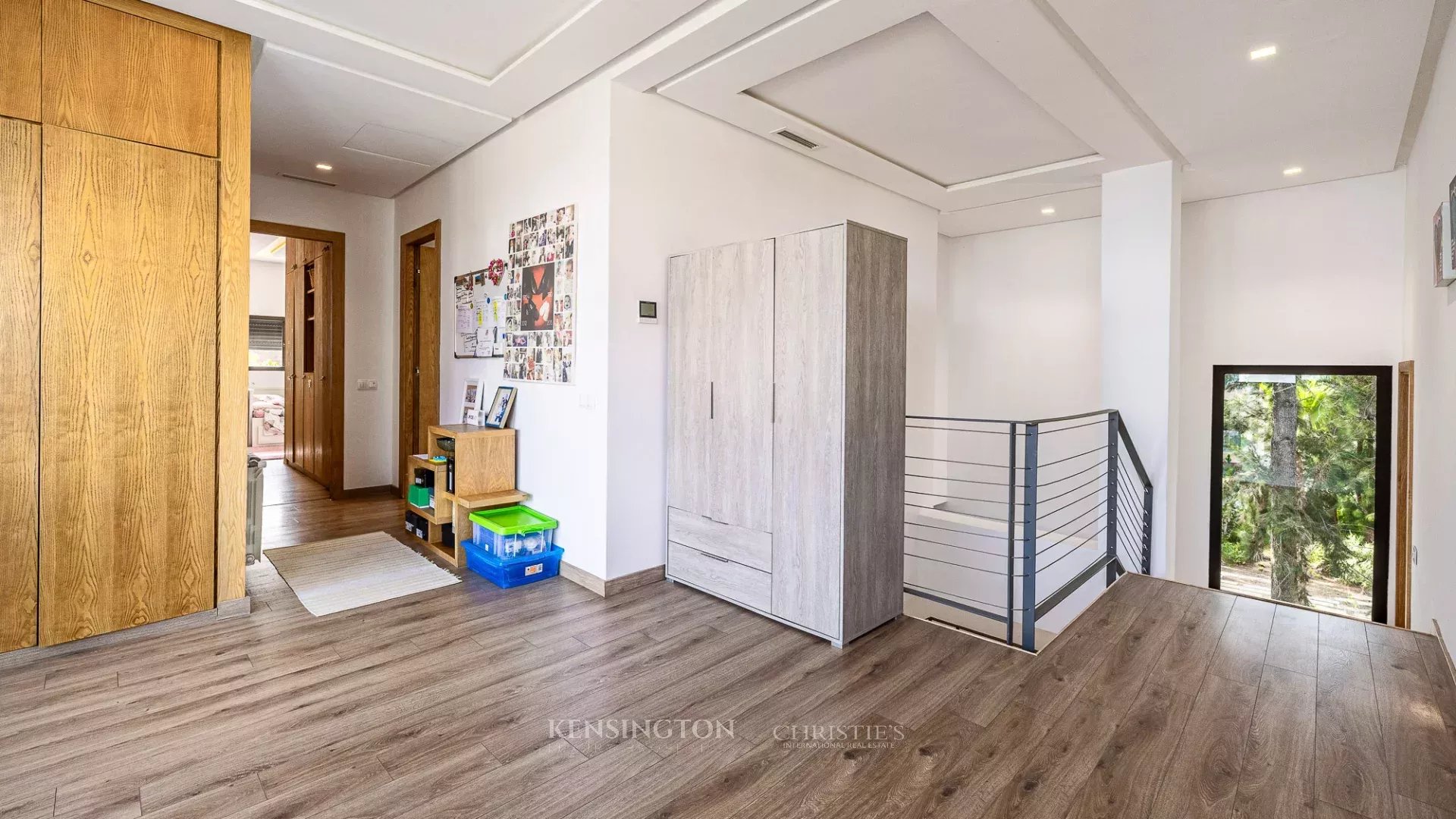 8 Bedroom Villa/Townhouse's Image 32