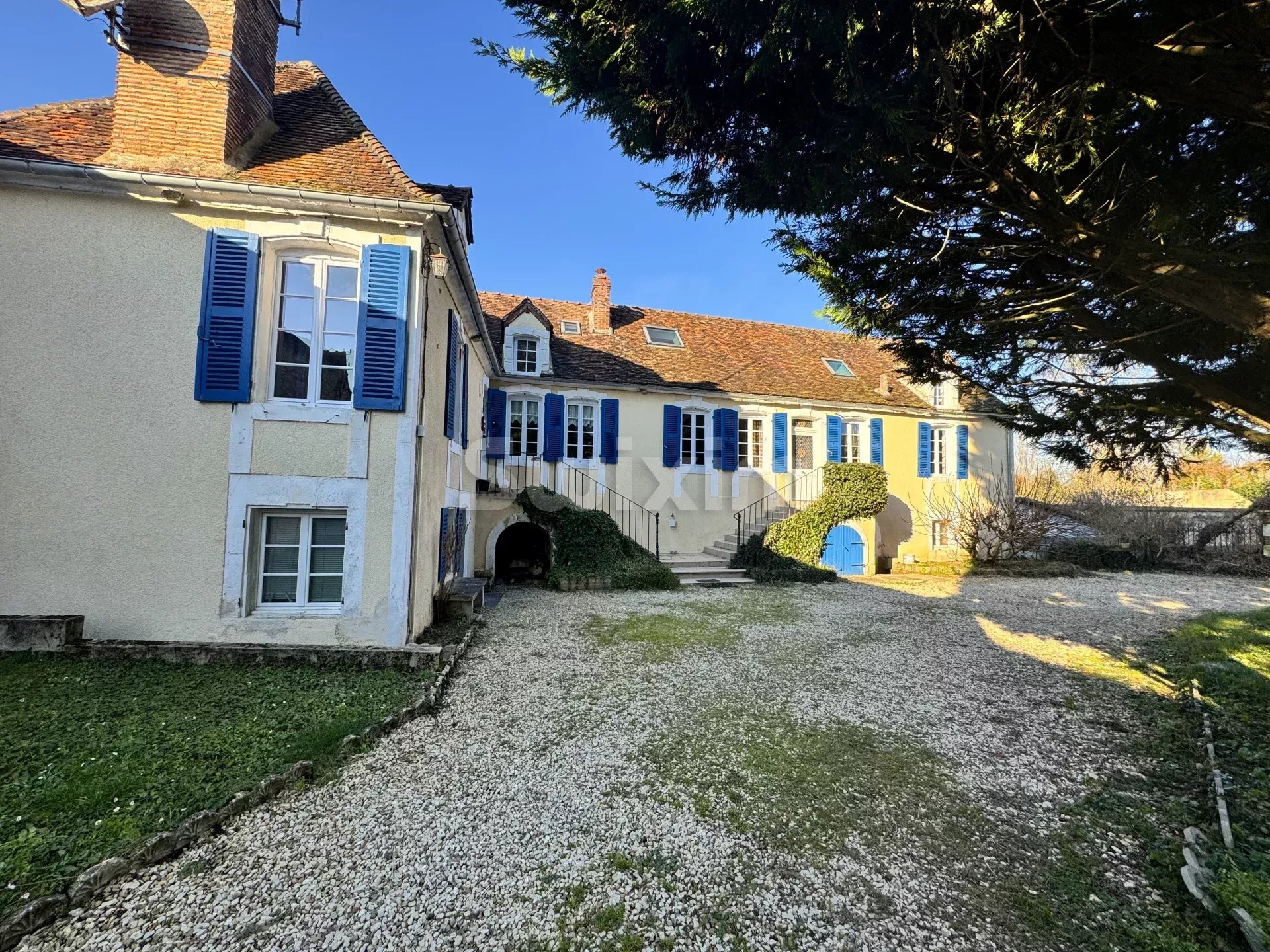 Agence immobilière de Swixim Avallon