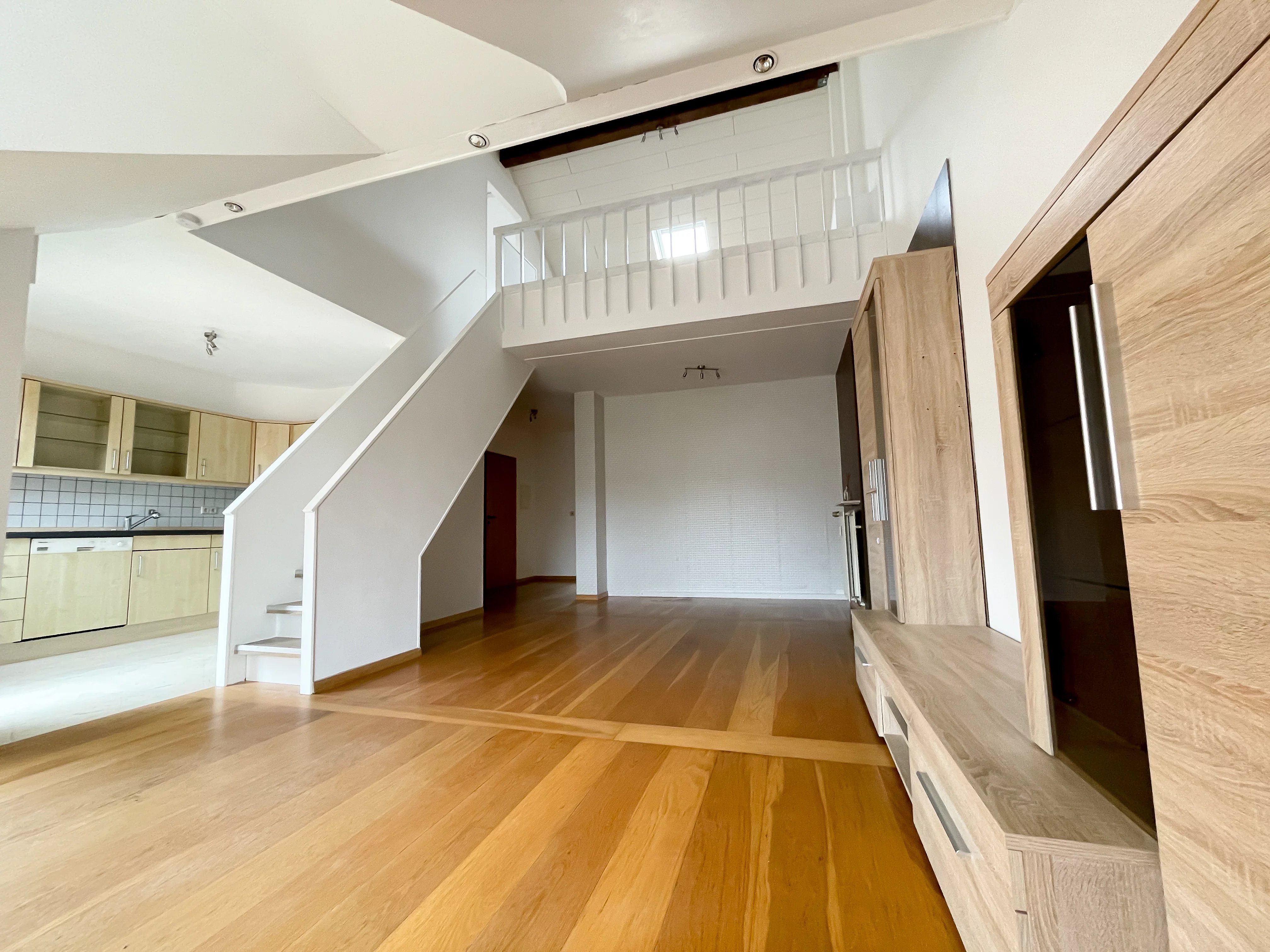 property-featured-image