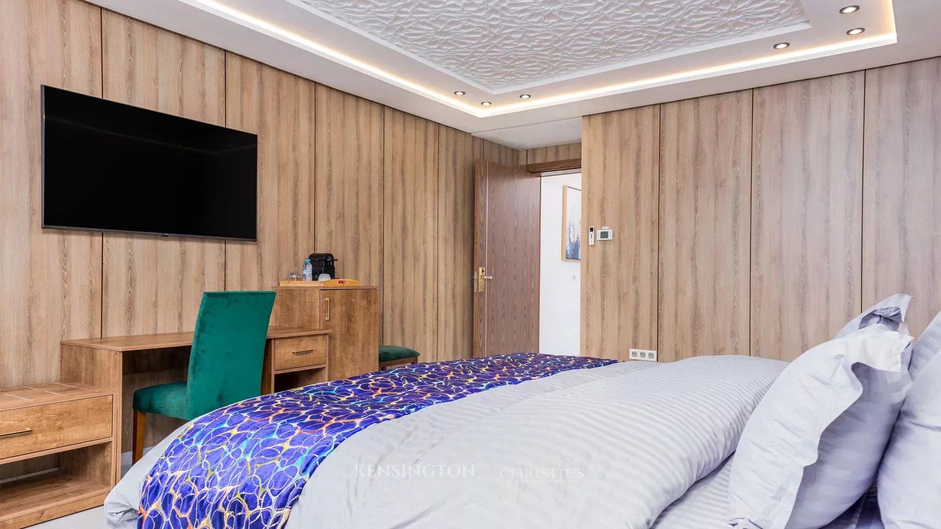 10 Bedroom Villa/Townhouse's Image 8
