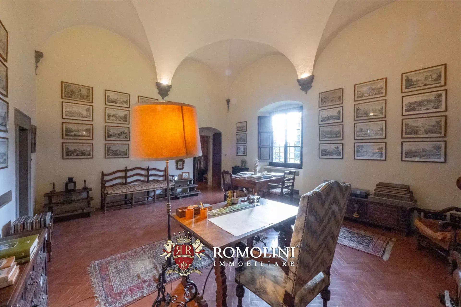 27 Bedroom Vineyard's Image 54